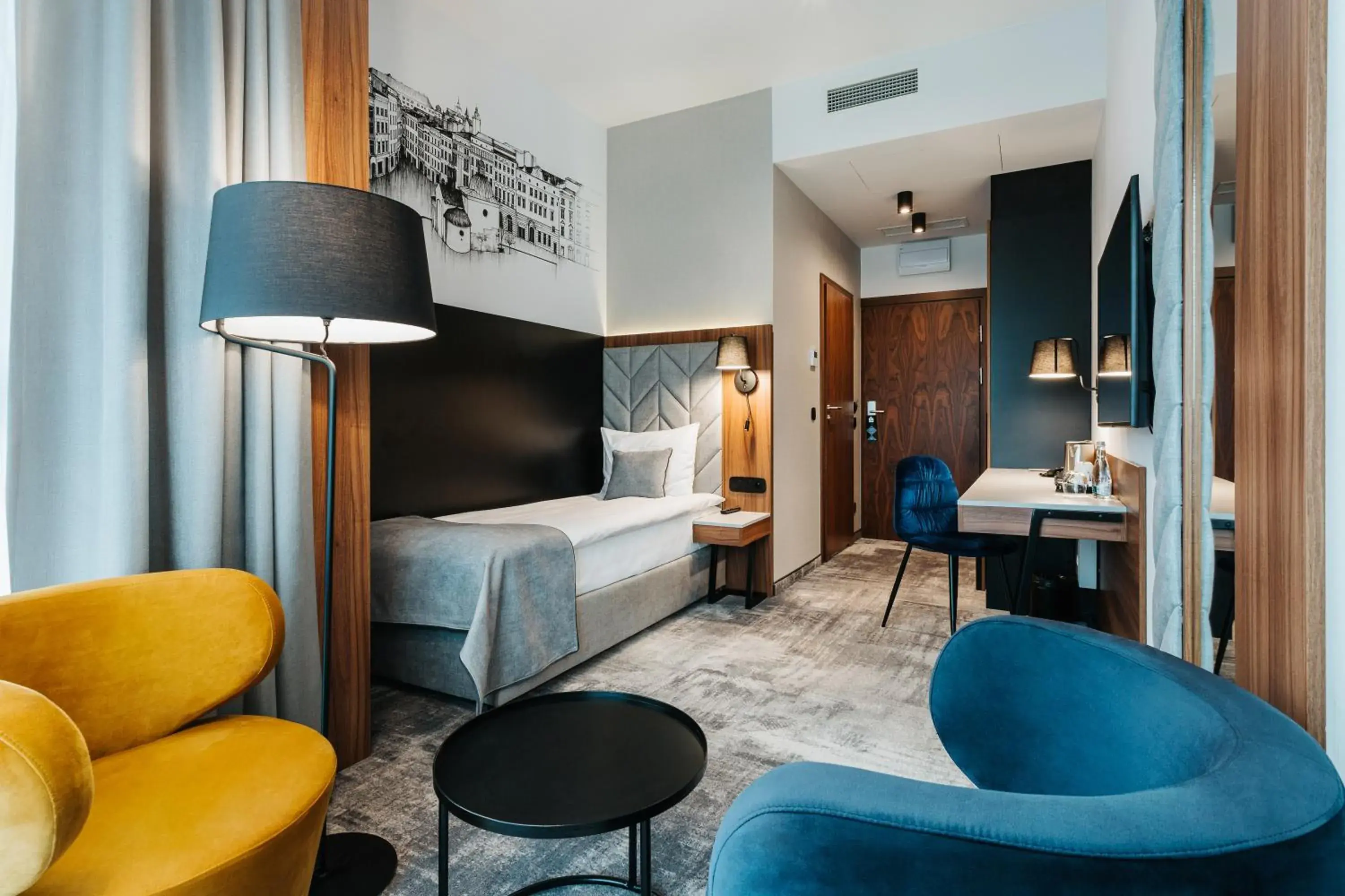 Photo of the whole room, Bed in Focus Hotel Premium Kraków Photo of the whole room, Bed in Focus Hotel Premium Kraków