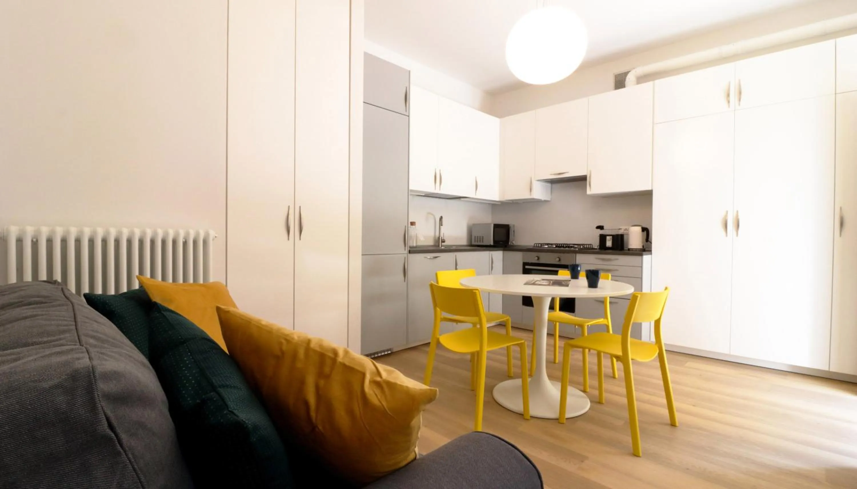 Dining area in Italianway - Piero della Francesca 19