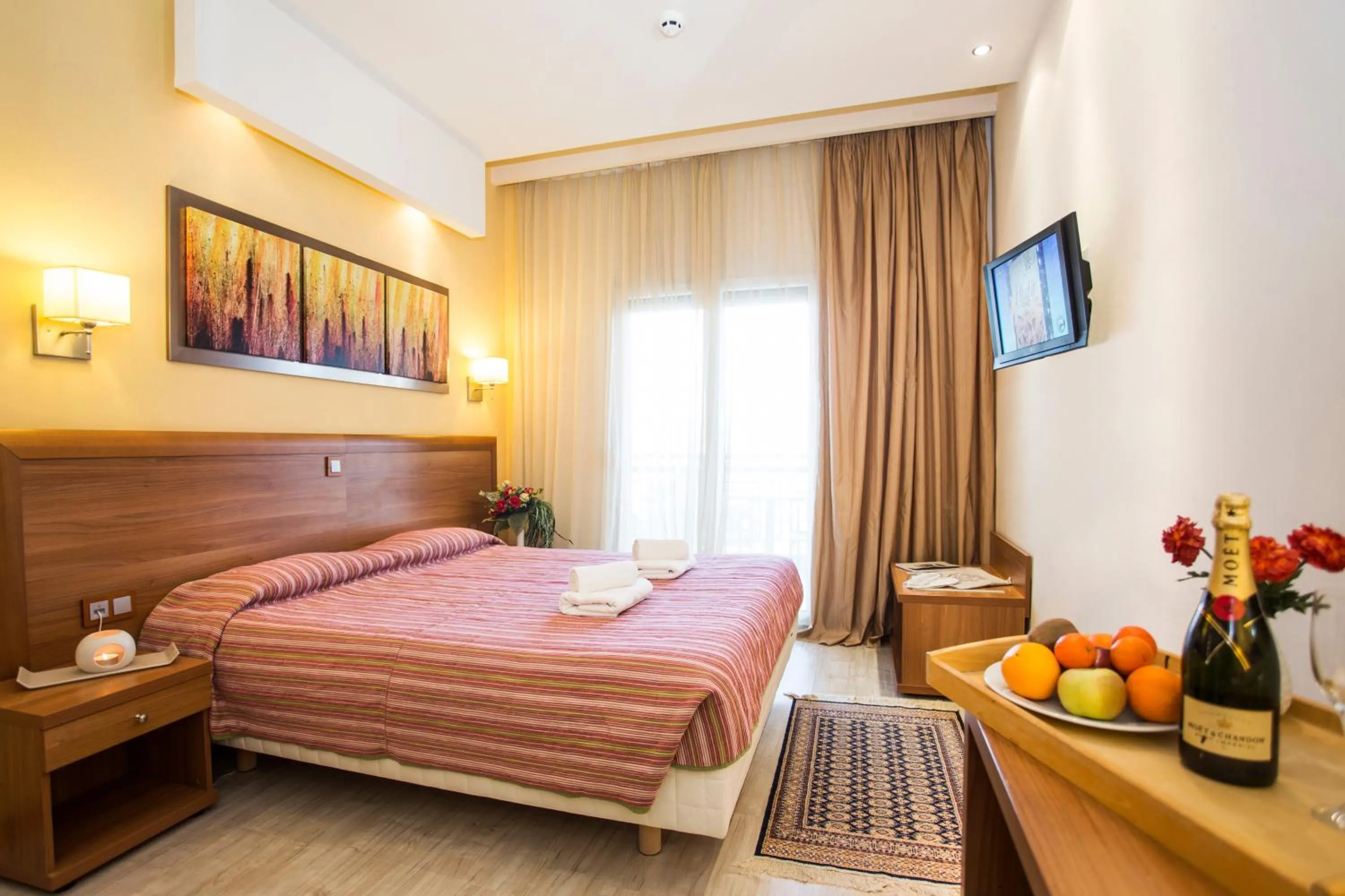 Single Room in Pefka Hotel