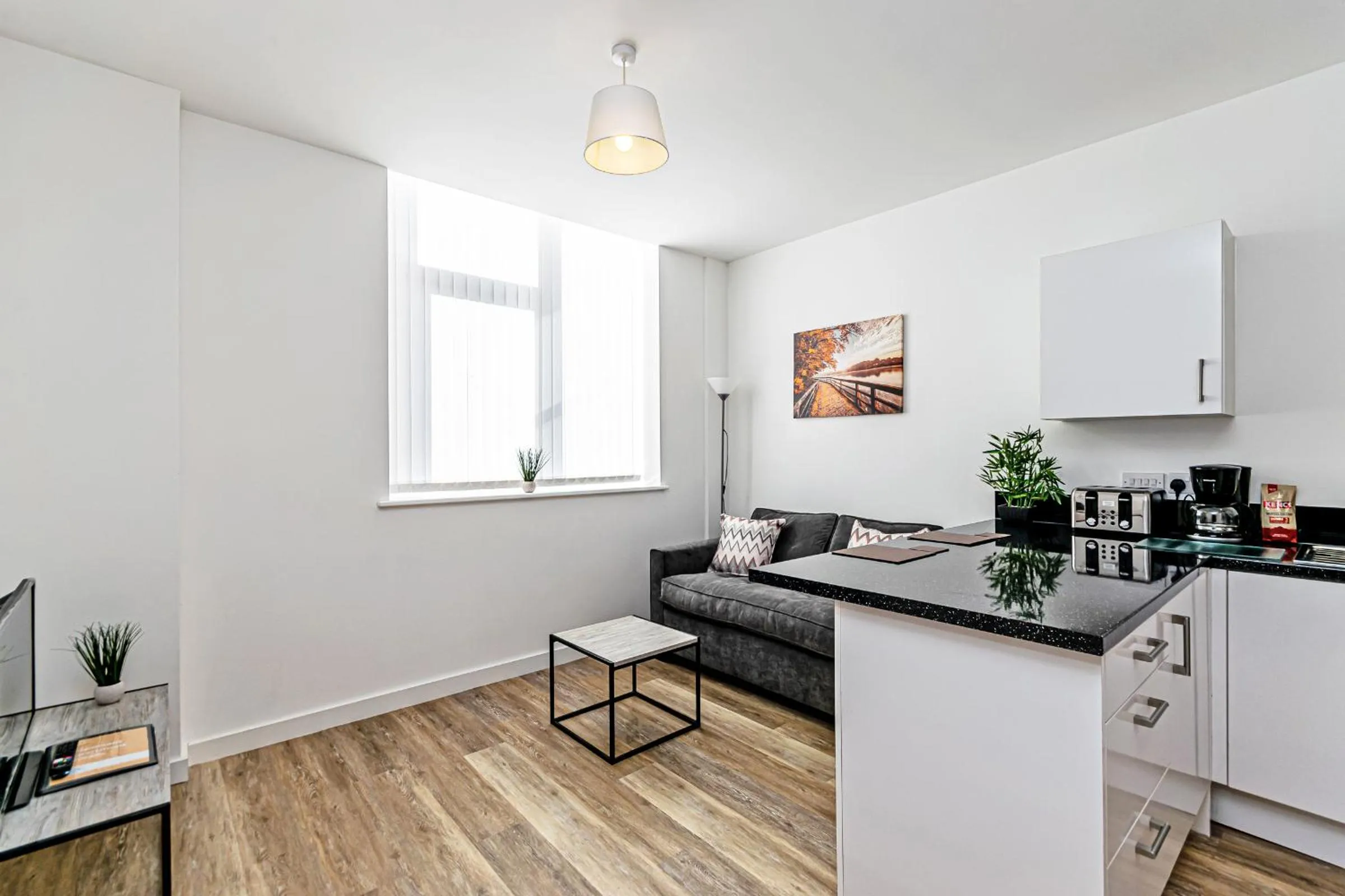 Kitchen or kitchenette in City Suites by Guestz