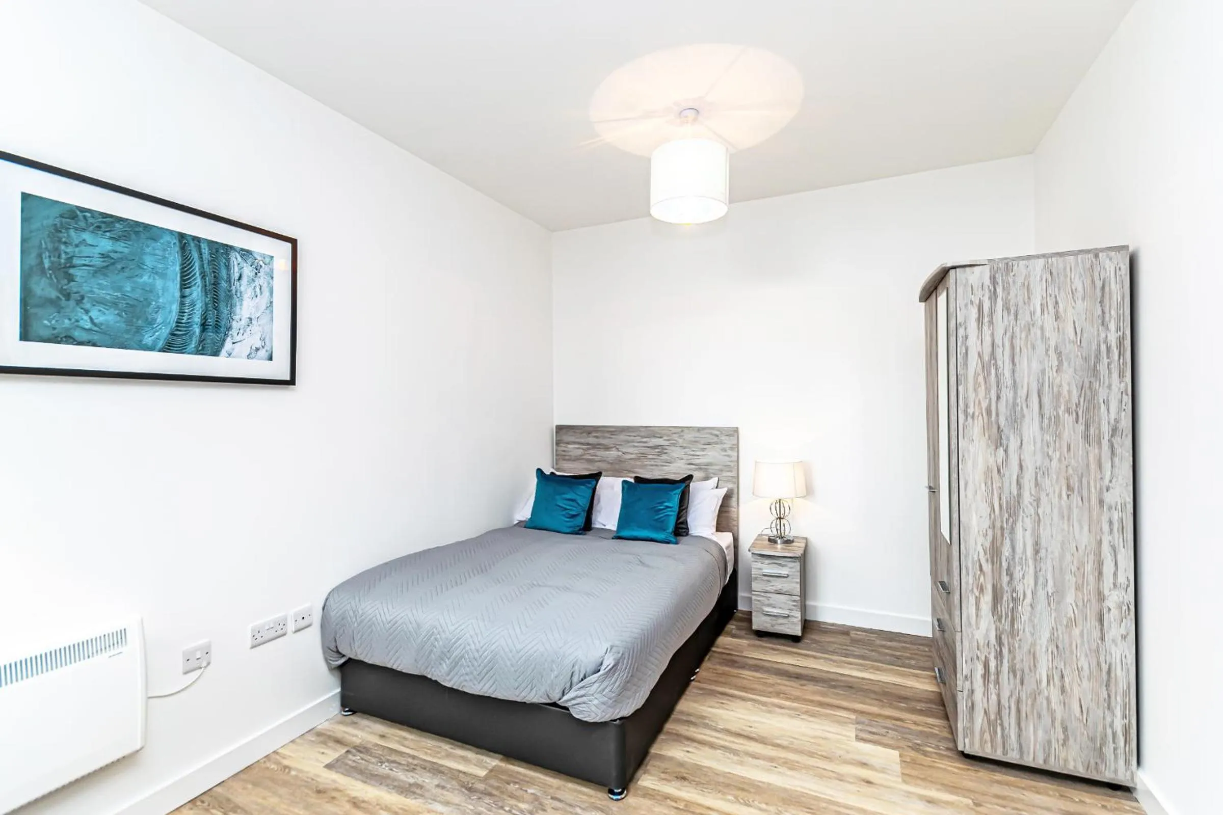 Bed in City Suites by Guestz