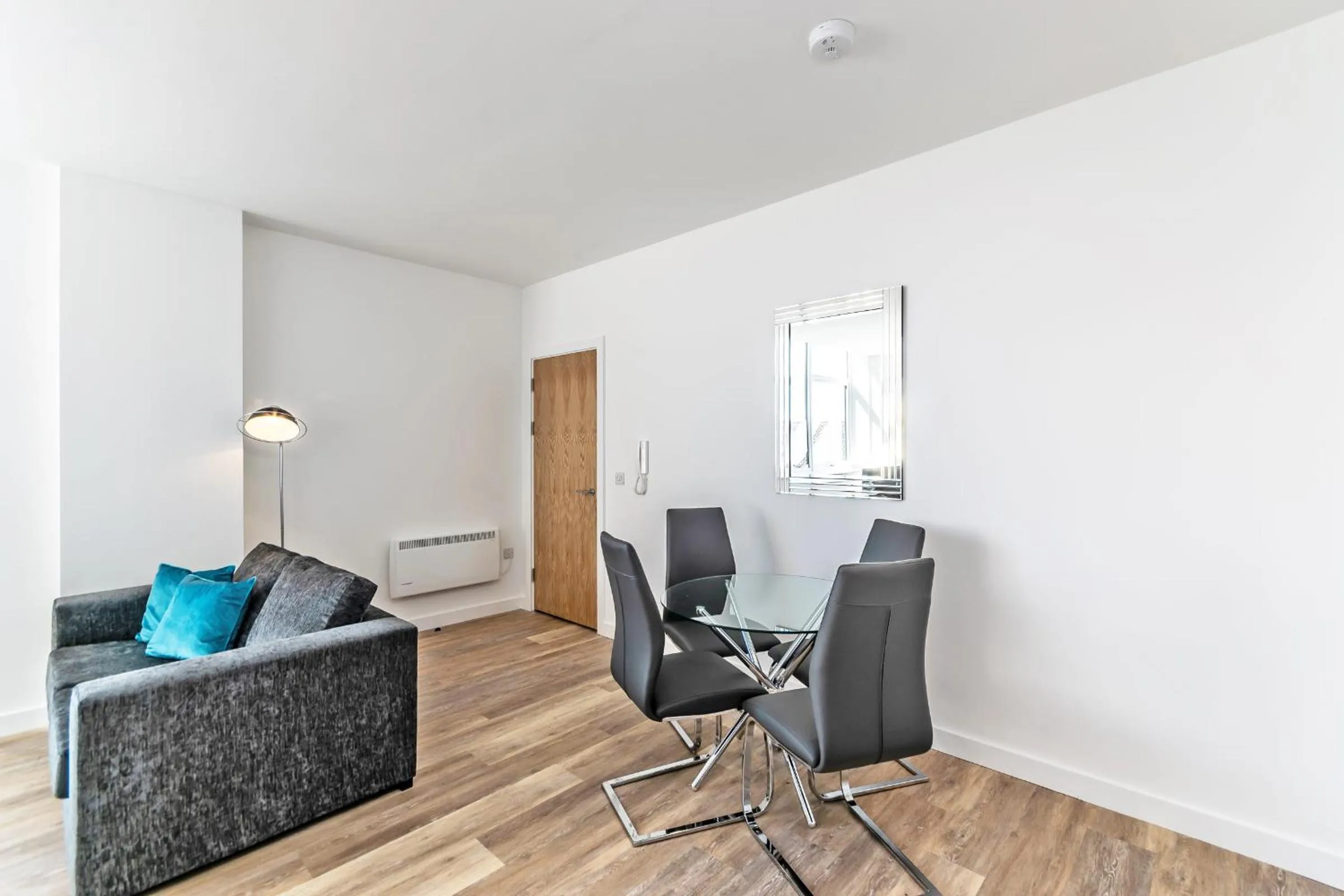Seating area in City Suites by Guestz