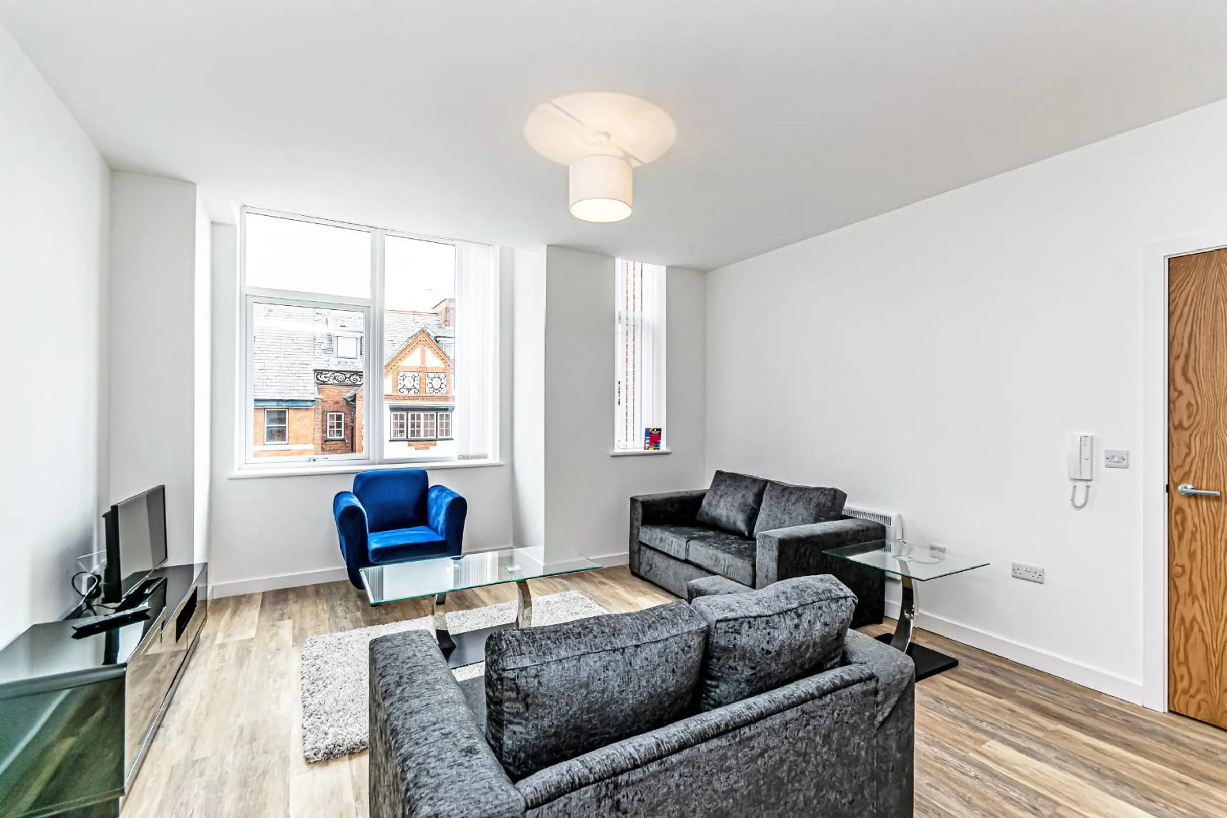 Living room in City Suites by Guestz