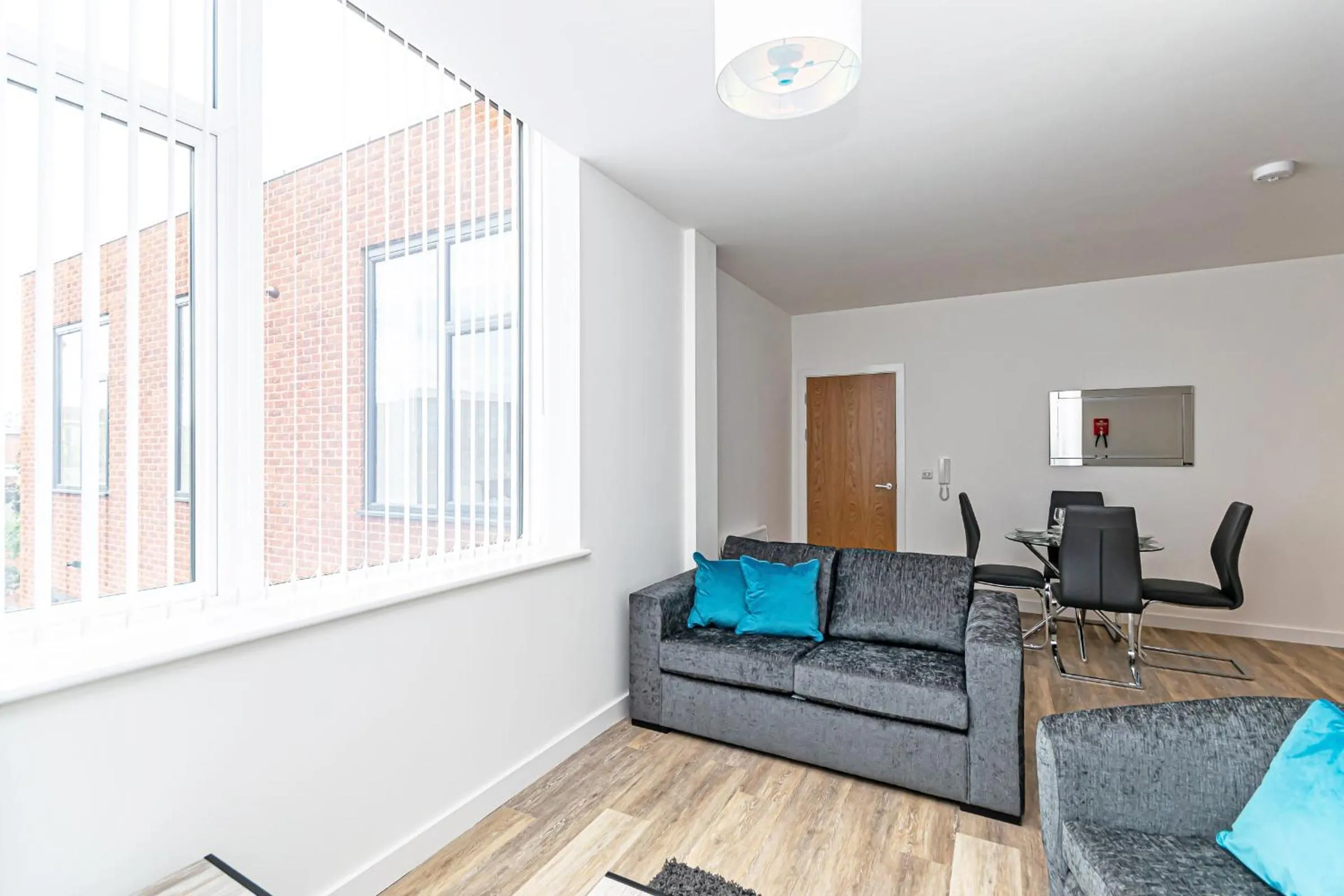 Living room in City Suites by Guestz