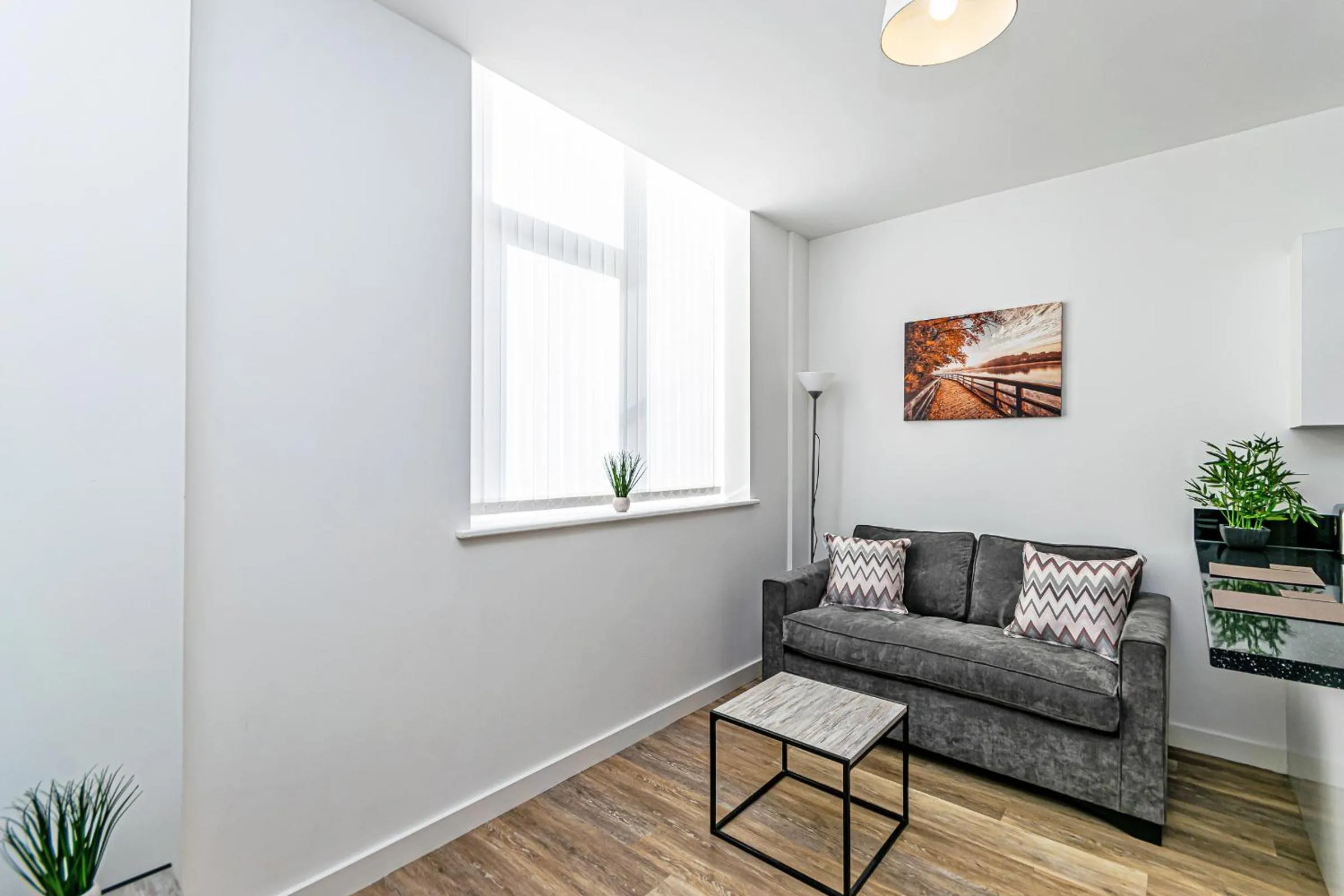 Living room in City Suites by Guestz