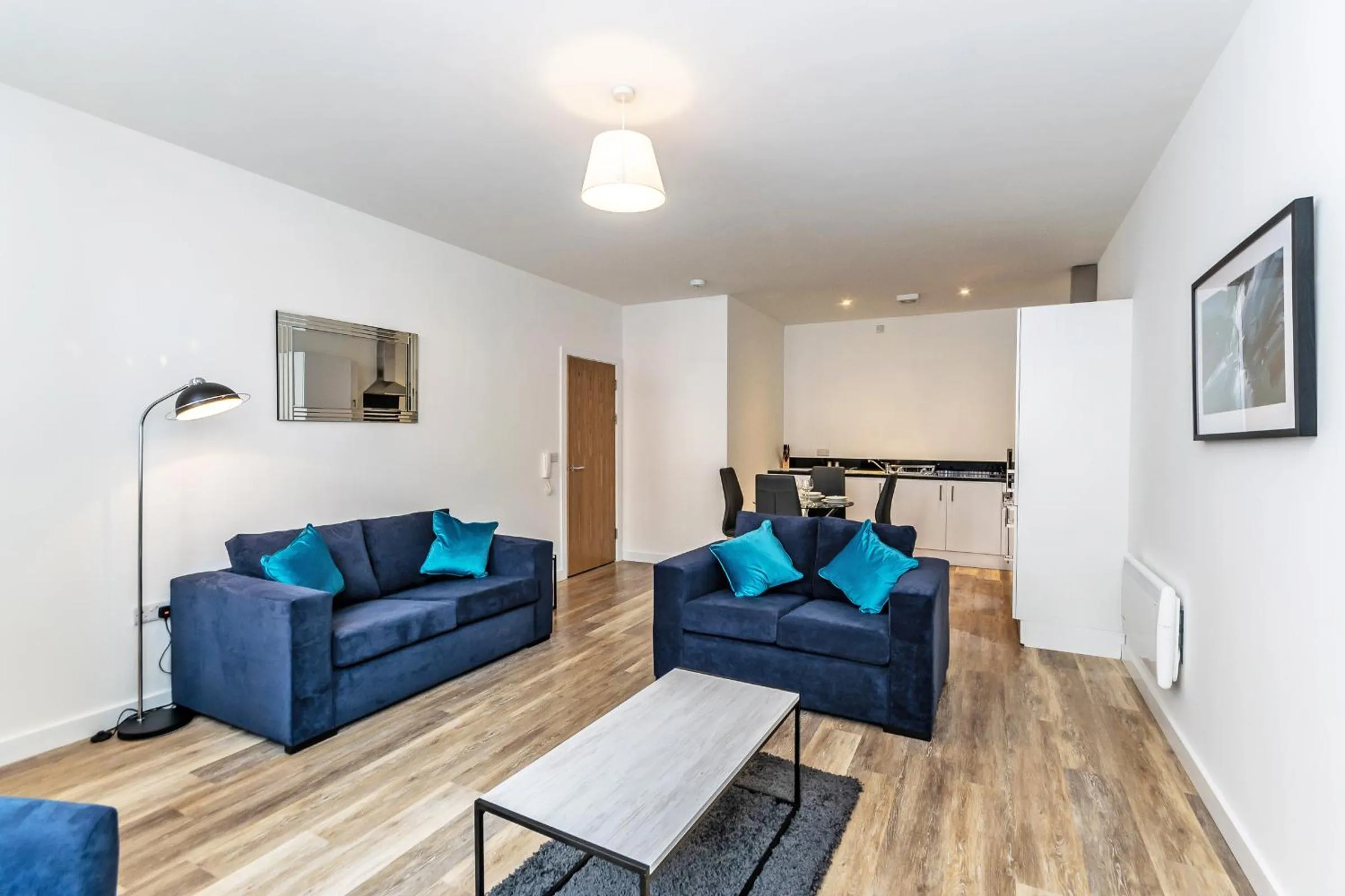 Kitchen or kitchenette in City Suites by Guestz