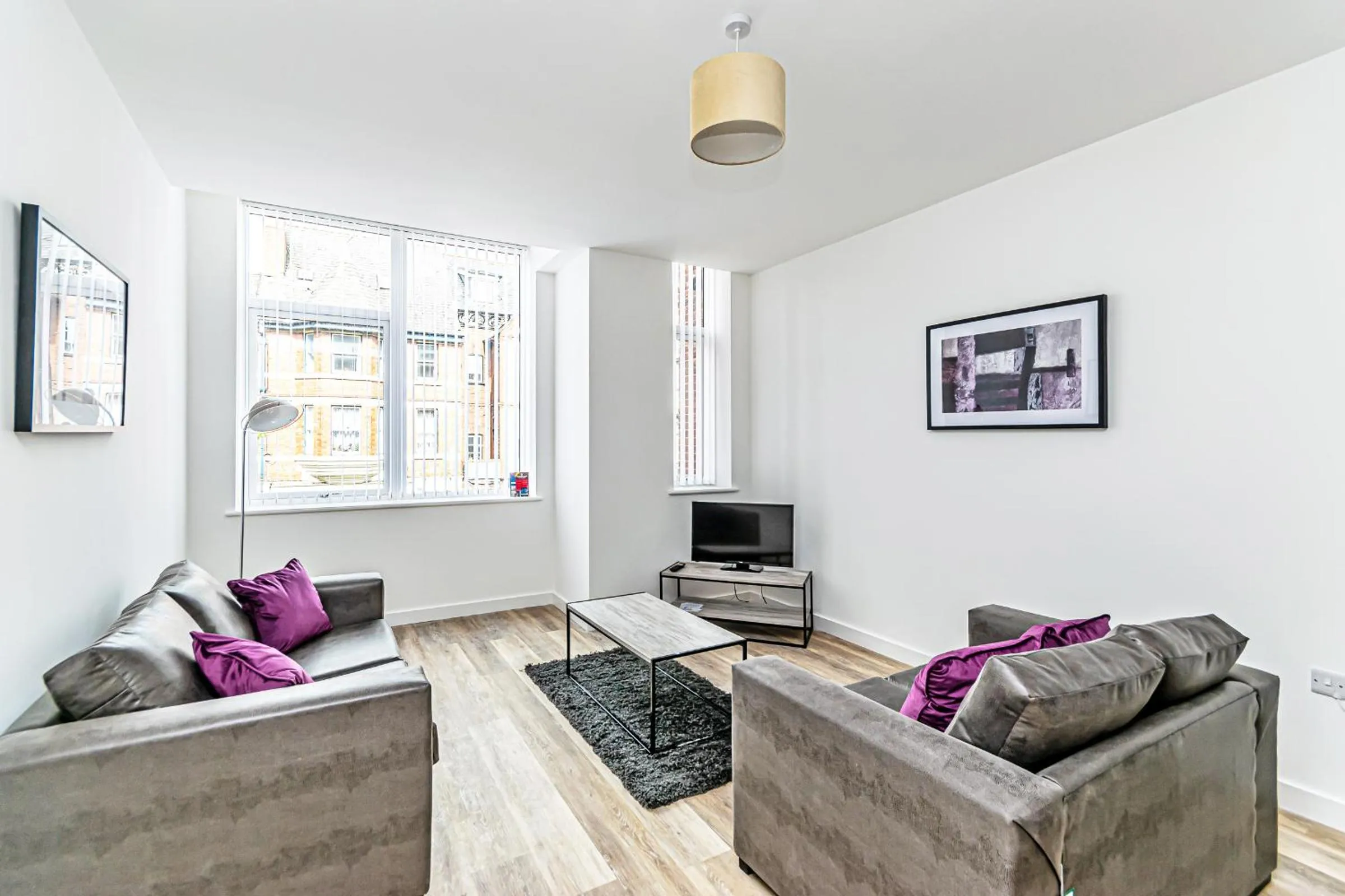 Living room in City Suites by Guestz