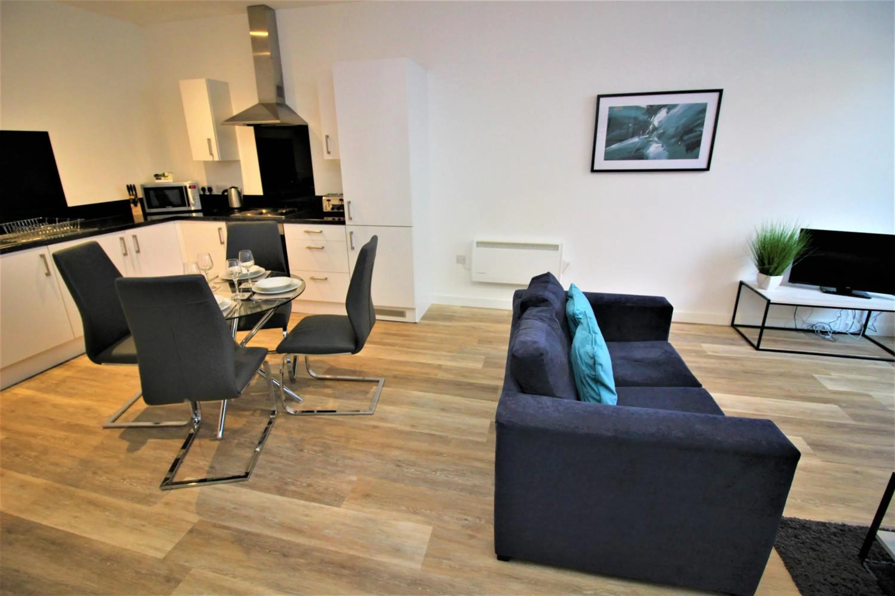 Living room in City Suites by Guestz