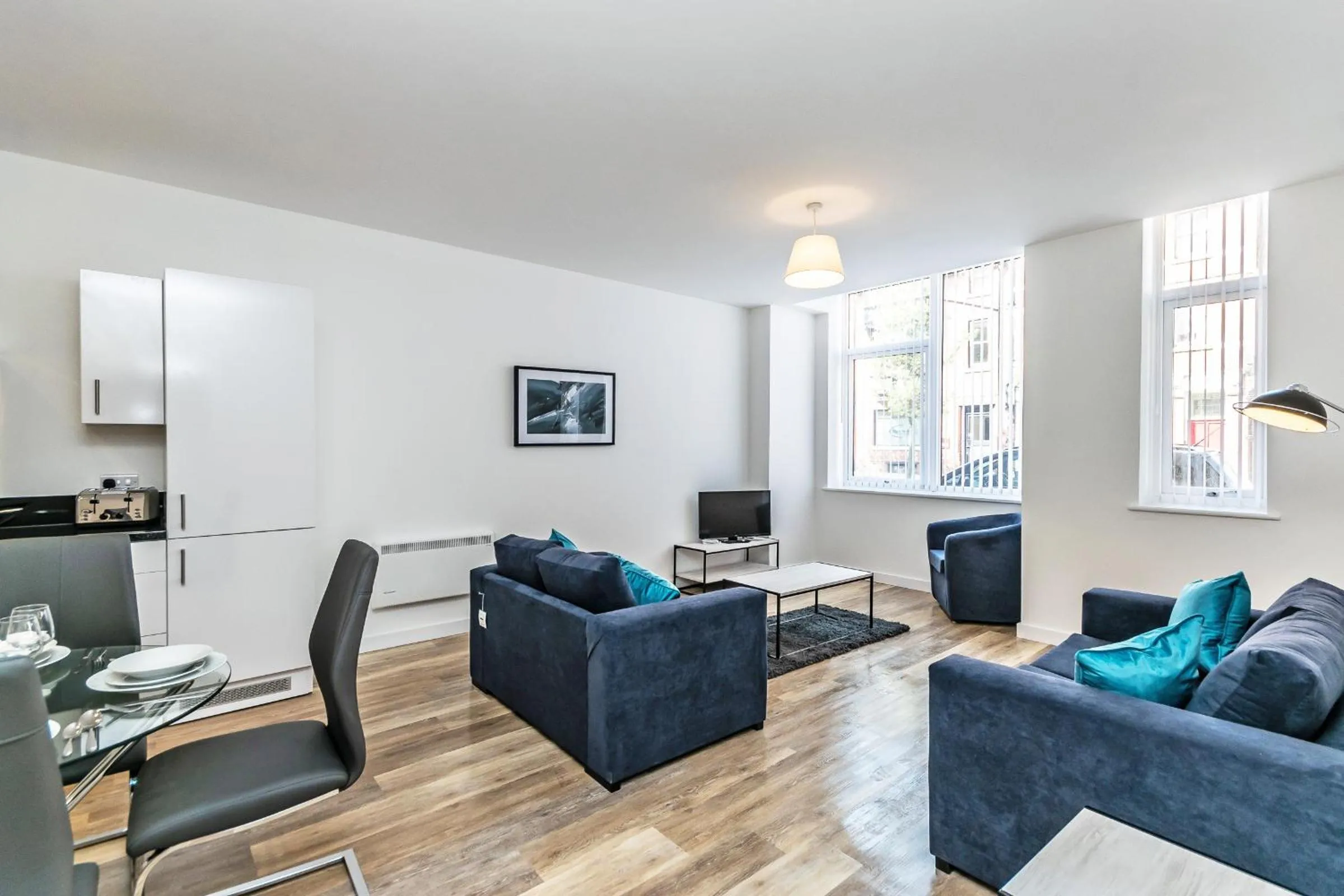 Living room in City Suites by Guestz