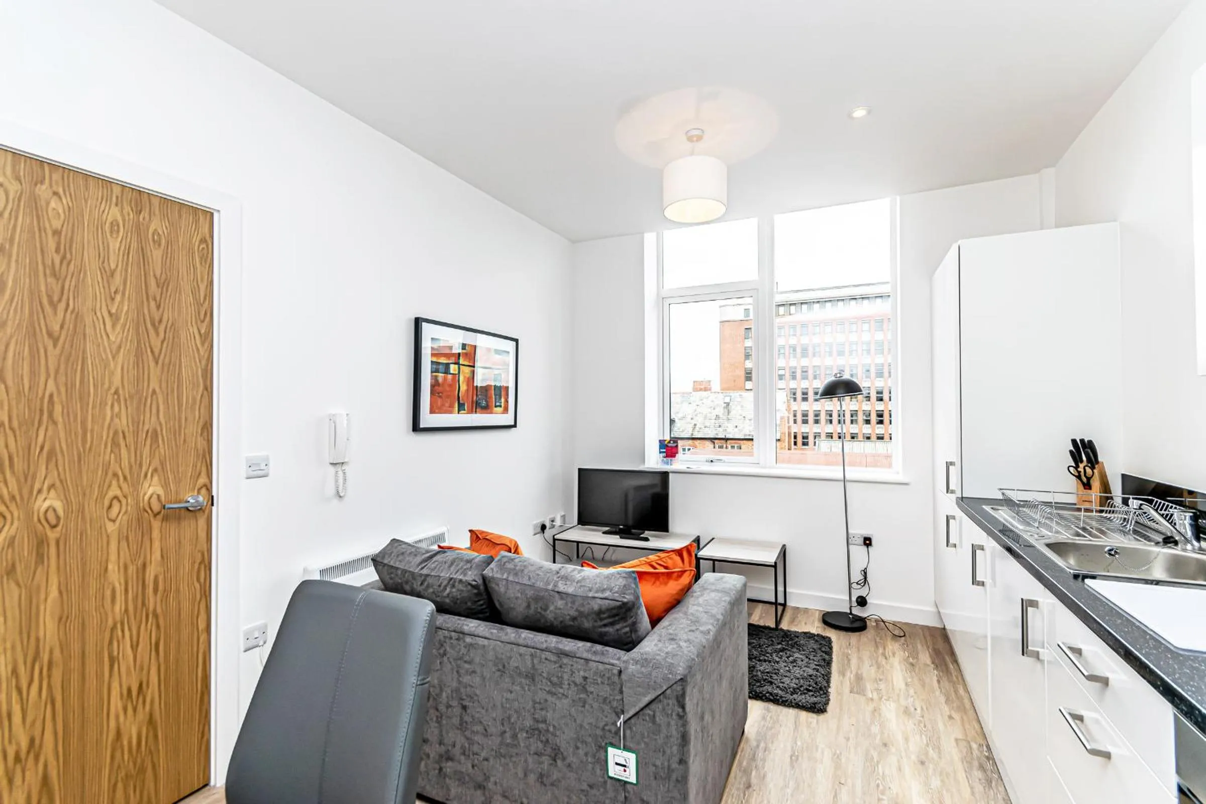 Seating area in City Suites by Guestz