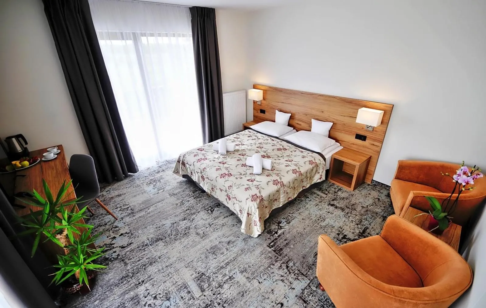 Photo of the whole room, Bed in Amberia