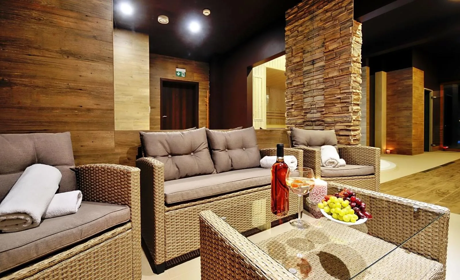 Seating area in Amberia