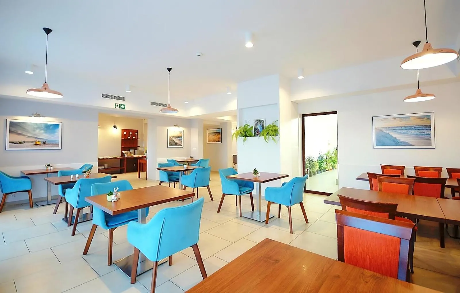 Restaurant/places to eat in Amberia