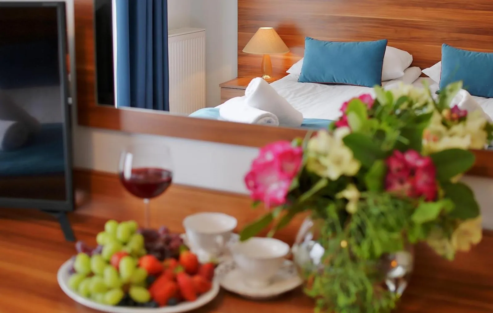 Photo of the whole room, Bed in Amberia