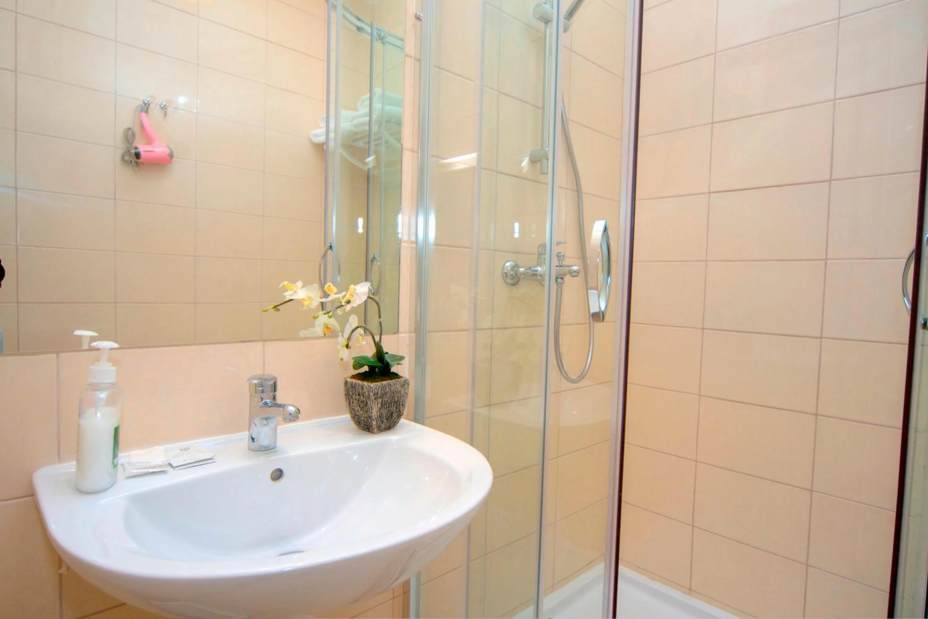 Bathroom in Sunday Apart Hotel