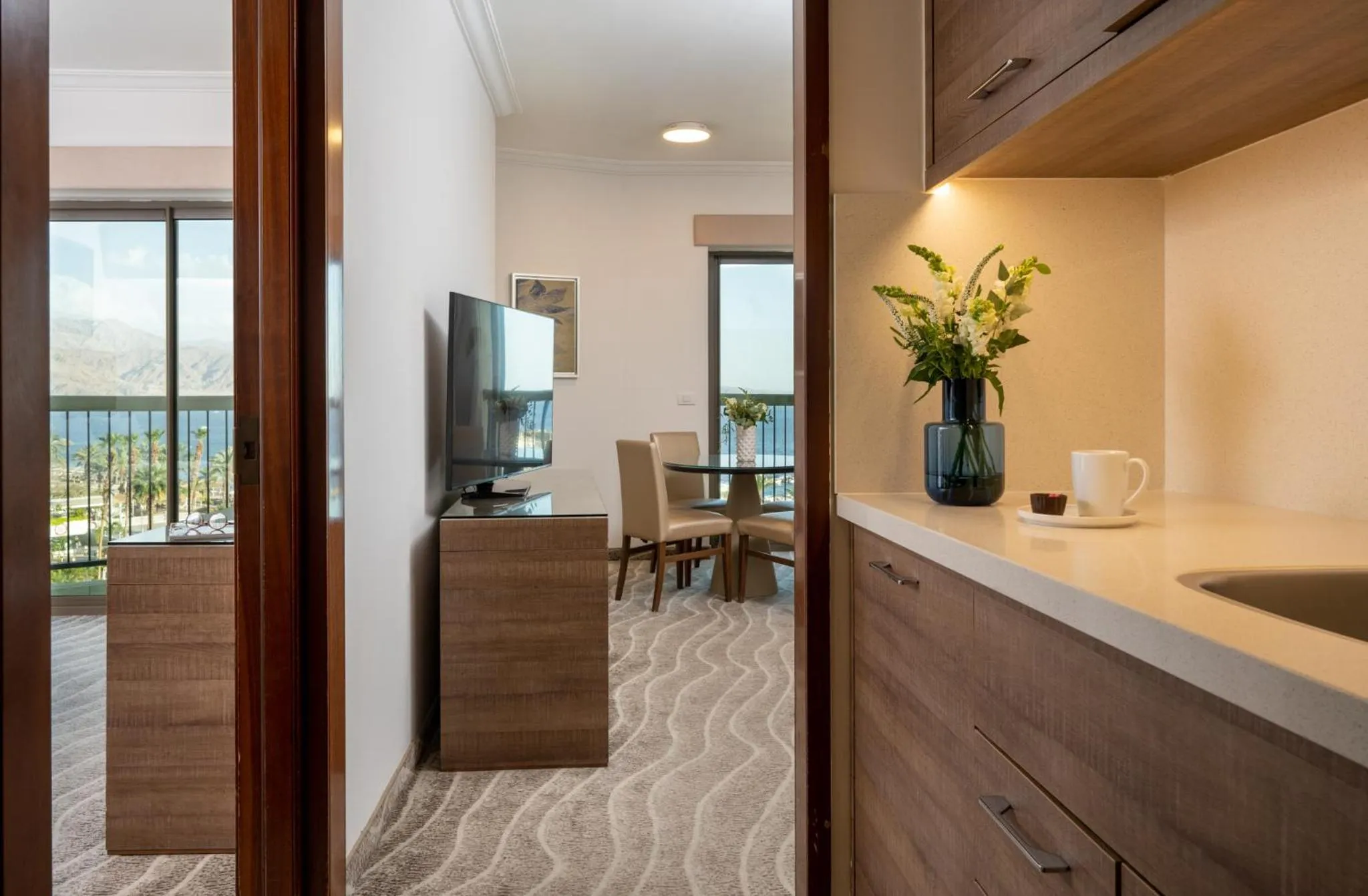 TV and multimedia in Queen of Sheba Eilat