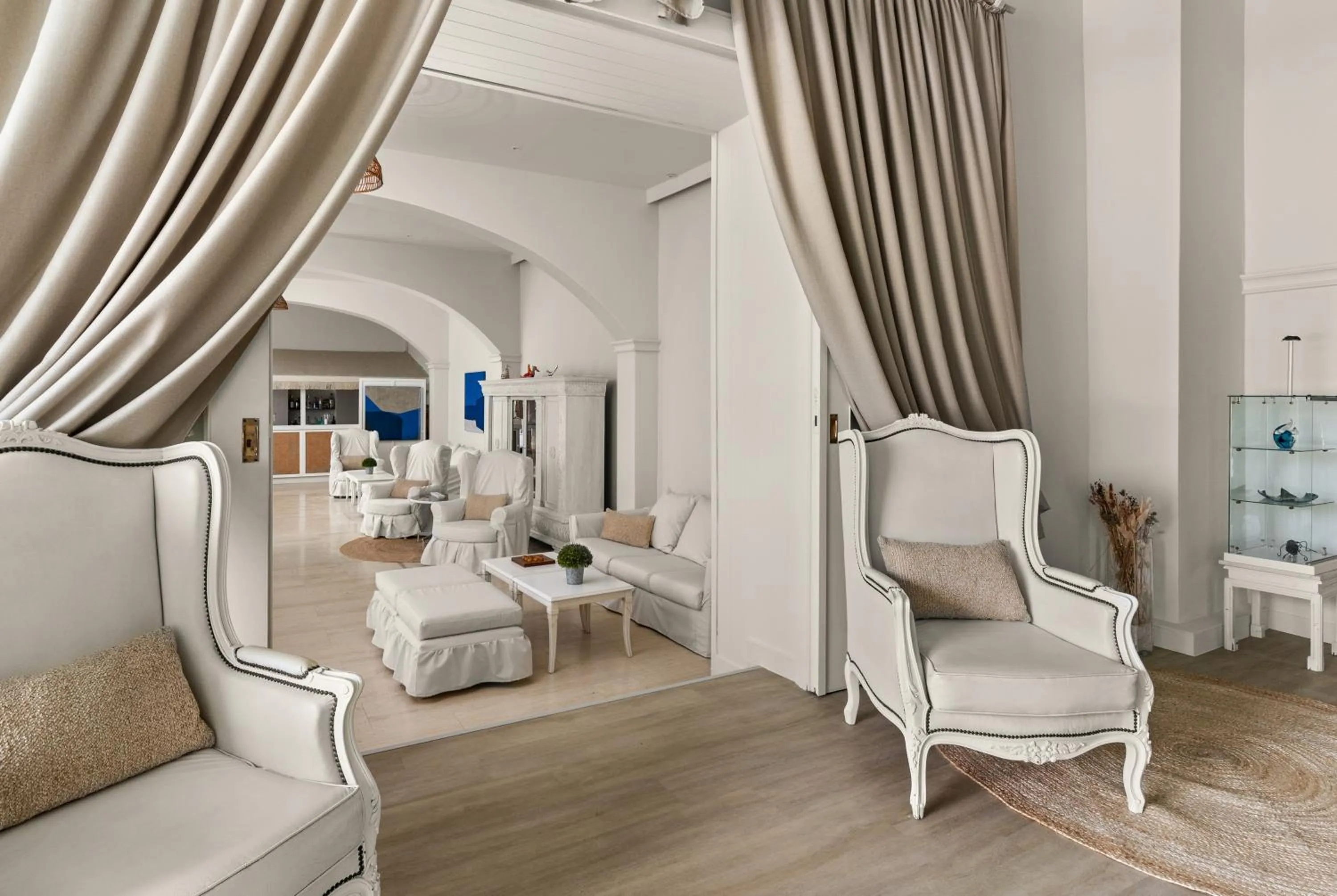 Lobby or reception in Paradise Art Hotel