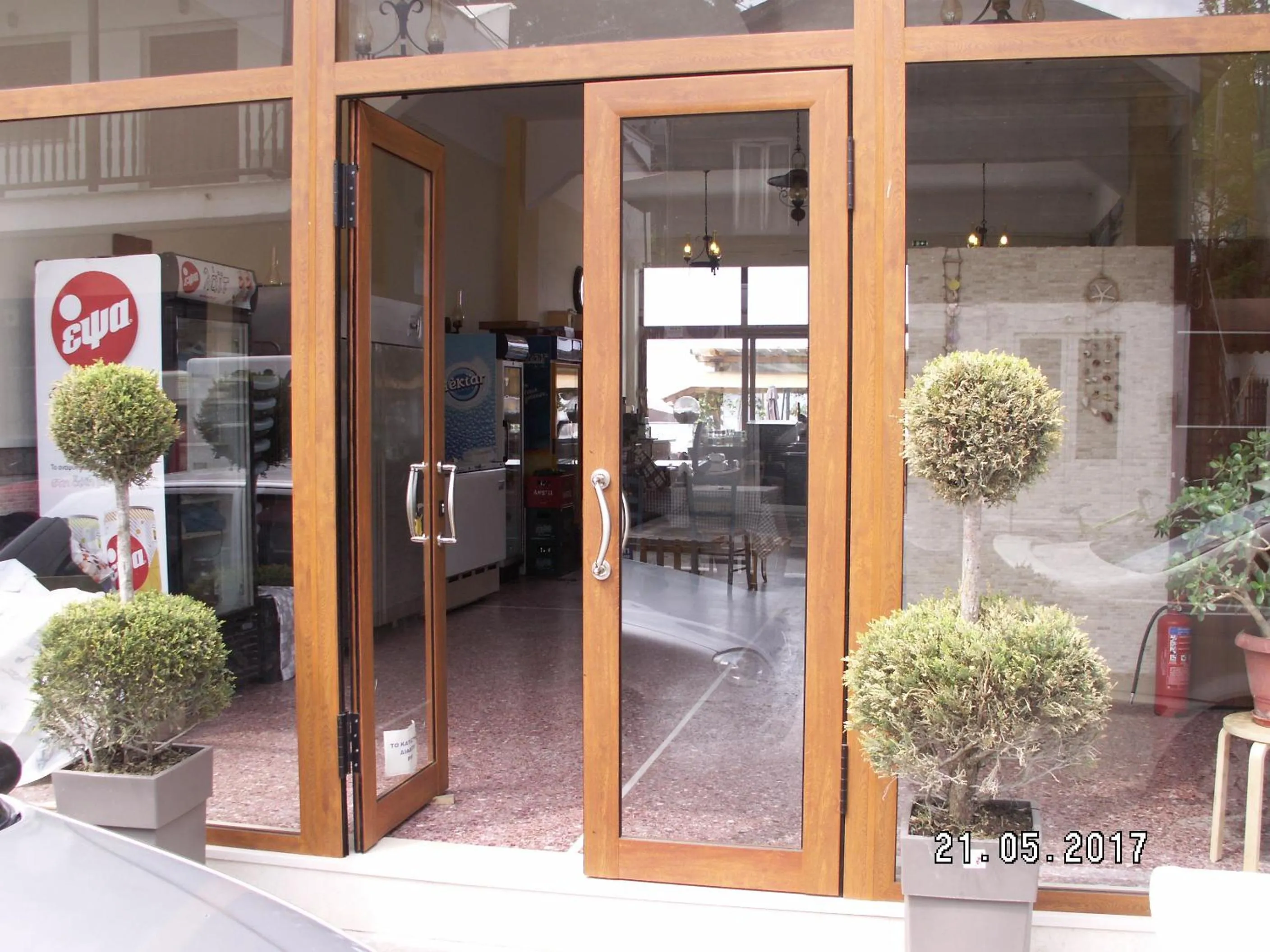 Facade/entrance in Olympic Hotel