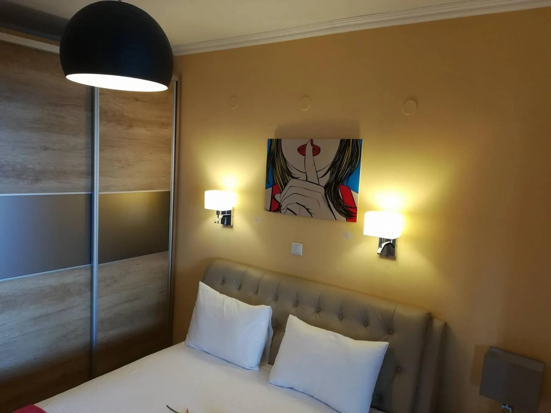 Bed in Olympic Hotel