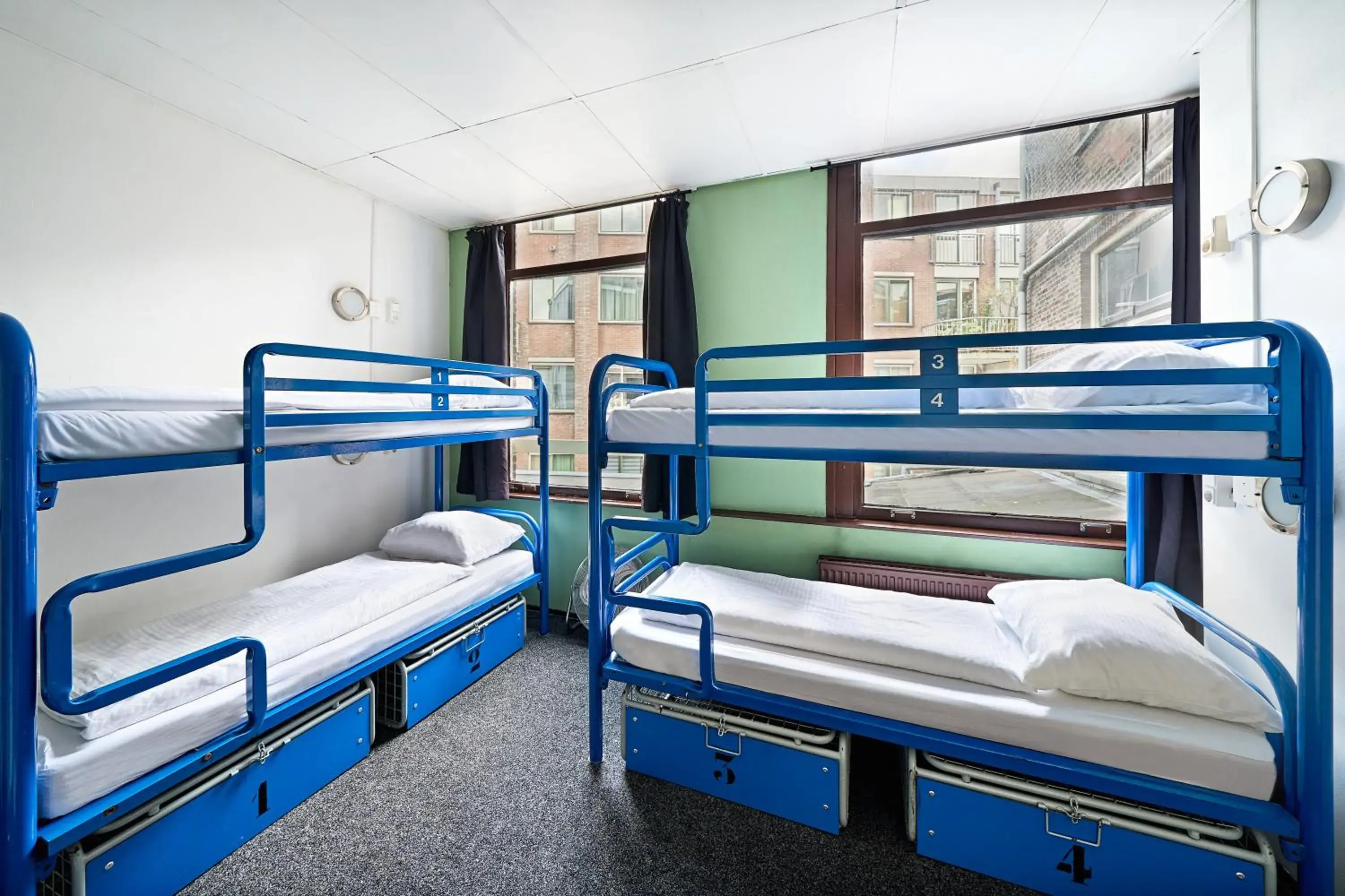 Bedroom, Bed in Flying Pig Downtown Bedroom, Bed in Flying Pig Downtown