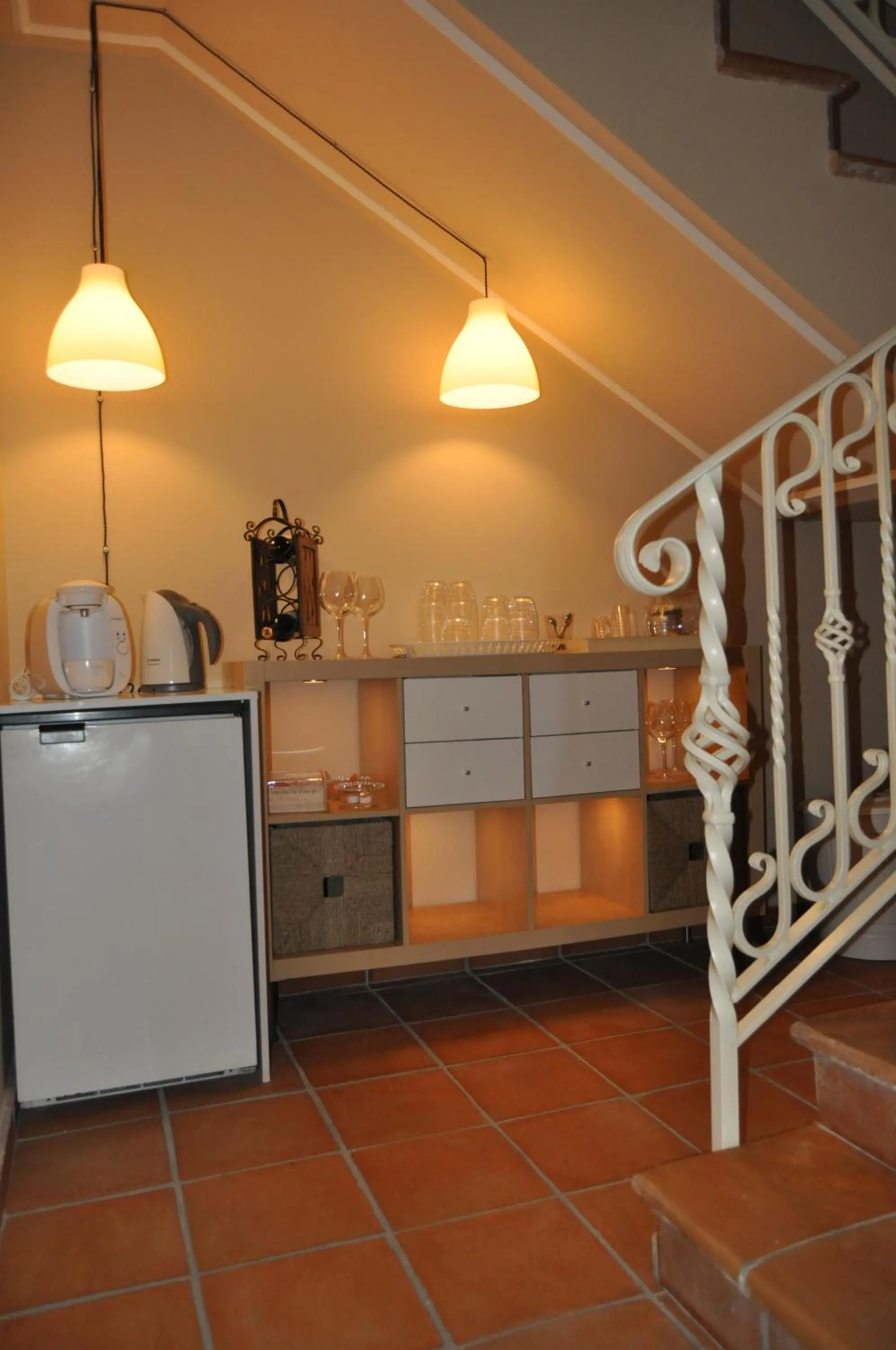 Lounge or bar in Welcome Inn Nerja guest house Luxury Bed & Breakfast