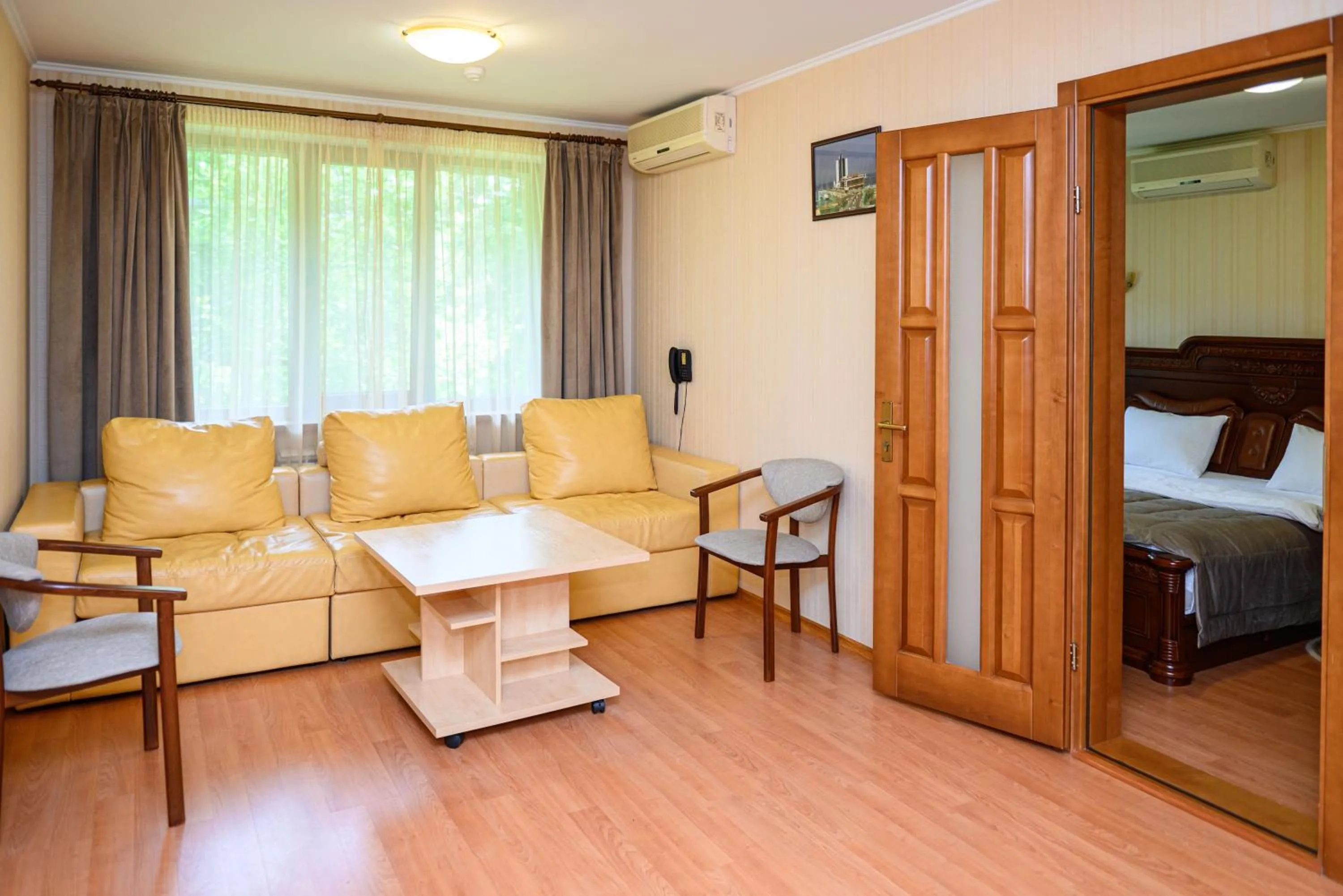 Living room, Bed in Sovinyon Resort
