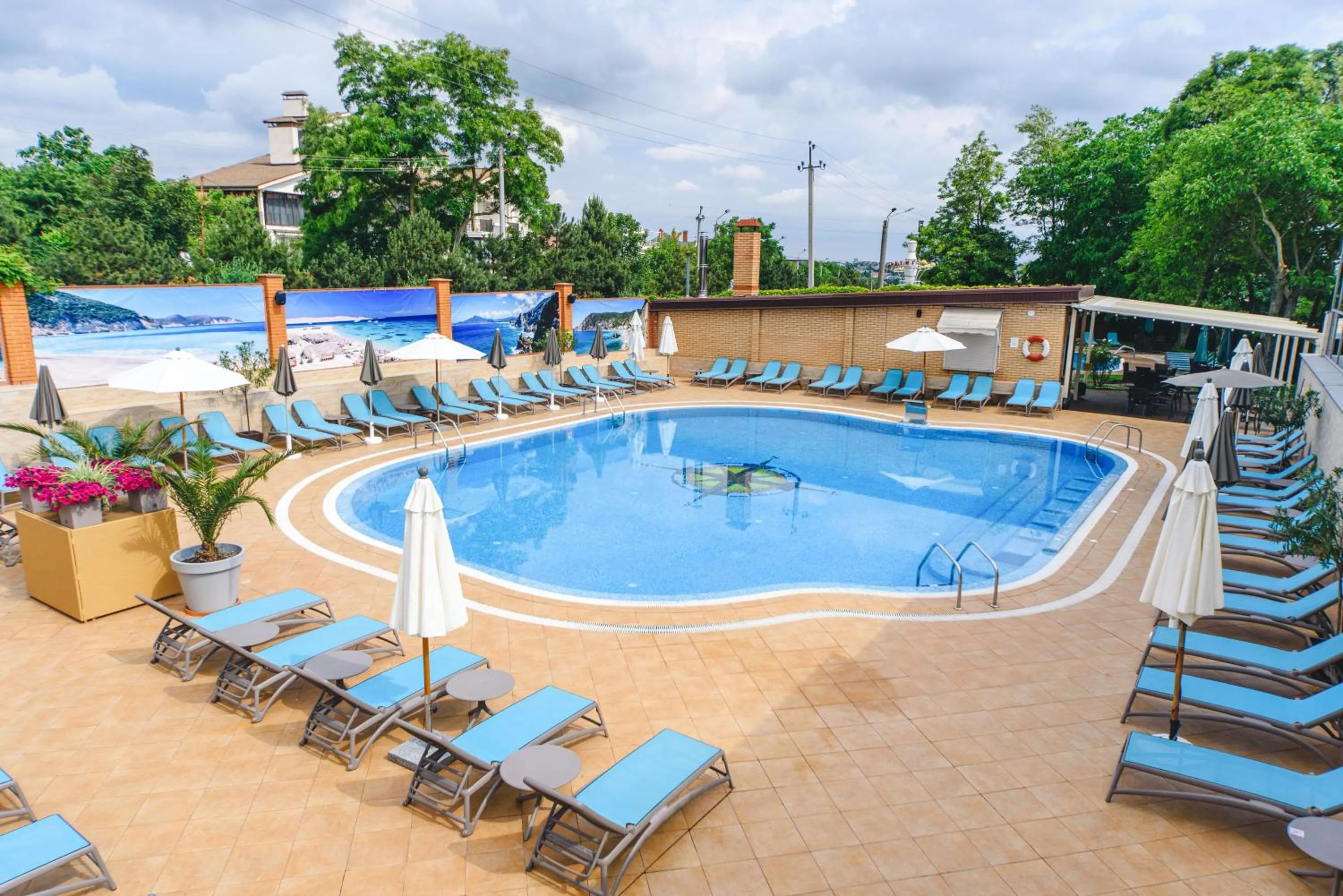 Swimming pool in Sovinyon Resort