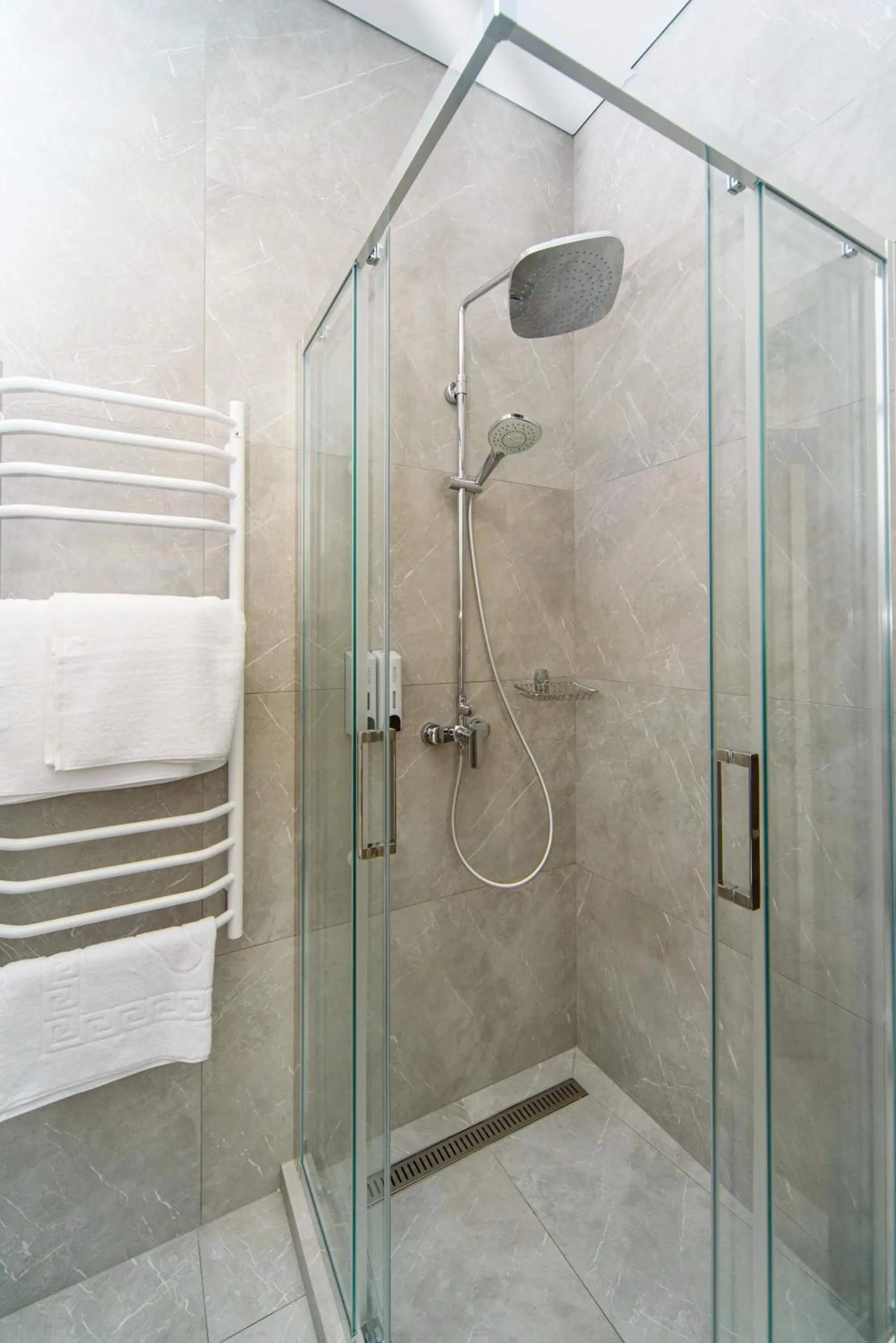 Shower in Sovinyon Resort