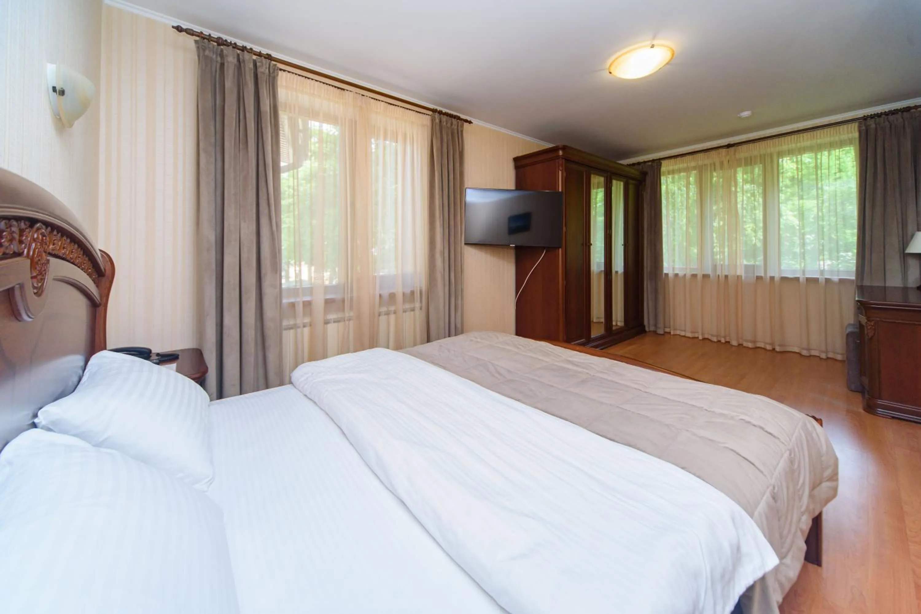 Bedroom, Bed in Sovinyon Resort