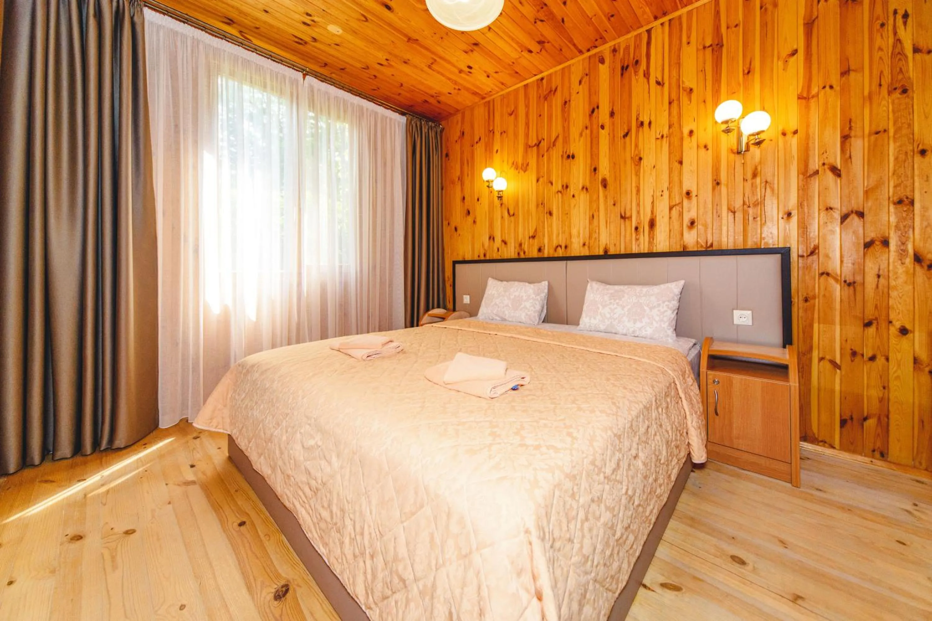 Bedroom, Bed in Sovinyon Resort