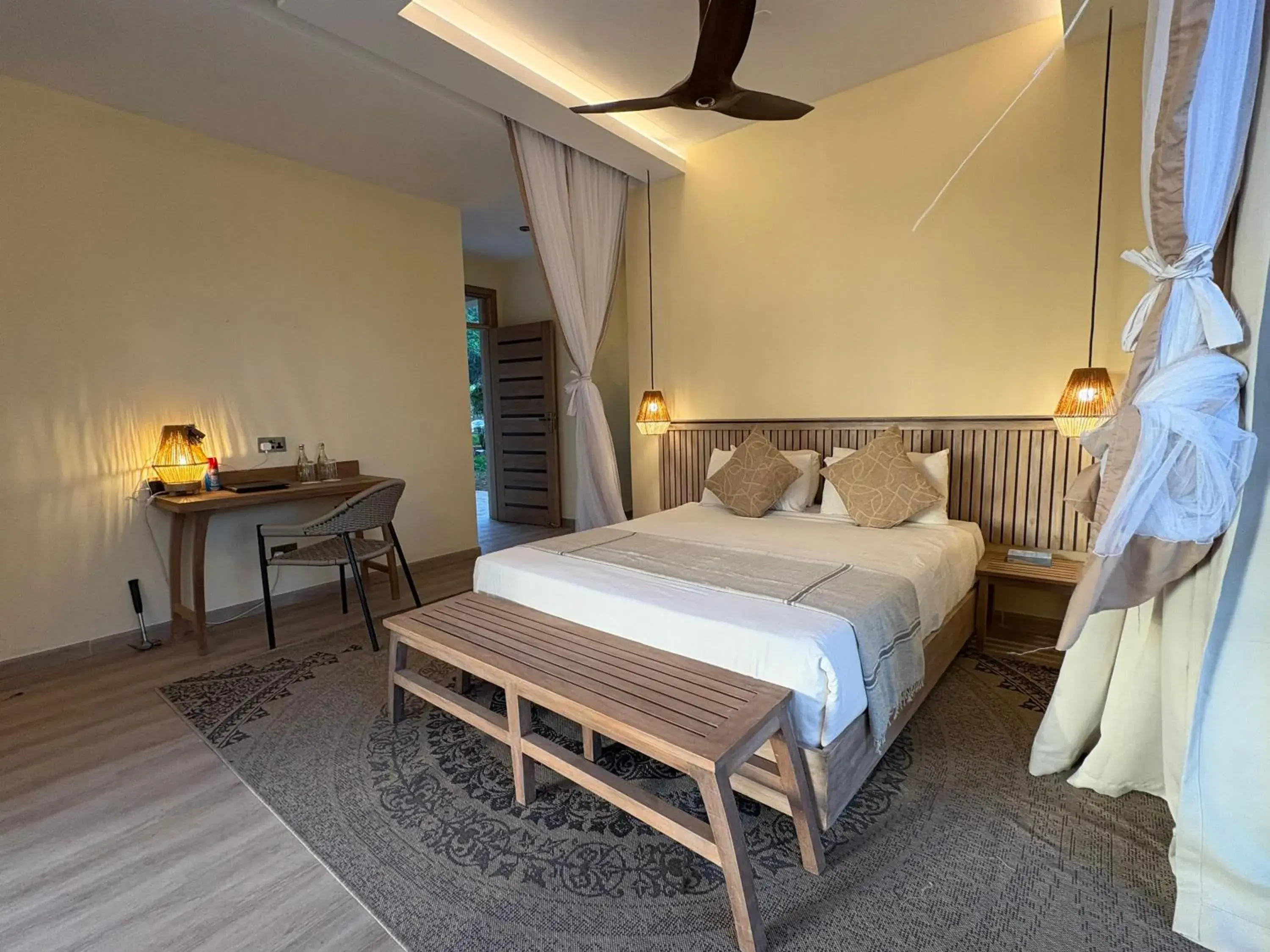 Superior Twin Room in Ashnil Aruba Lodge Superior Twin Room in Ashnil Aruba Lodge