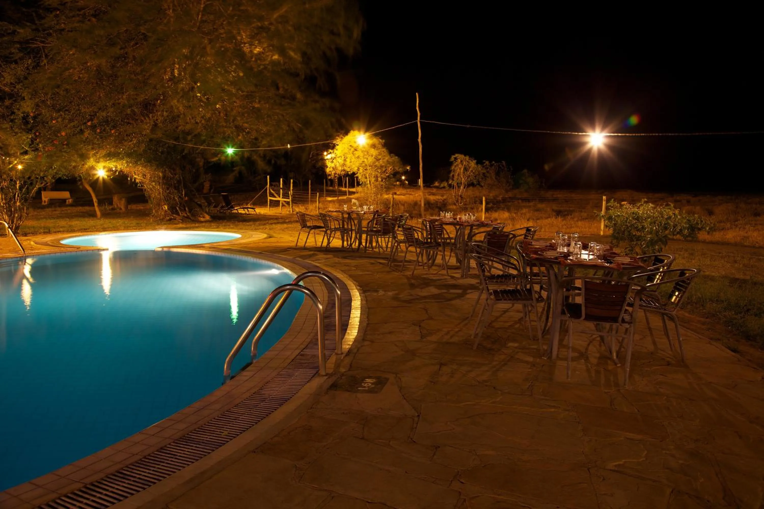 Restaurant/places to eat in Ashnil Aruba Lodge