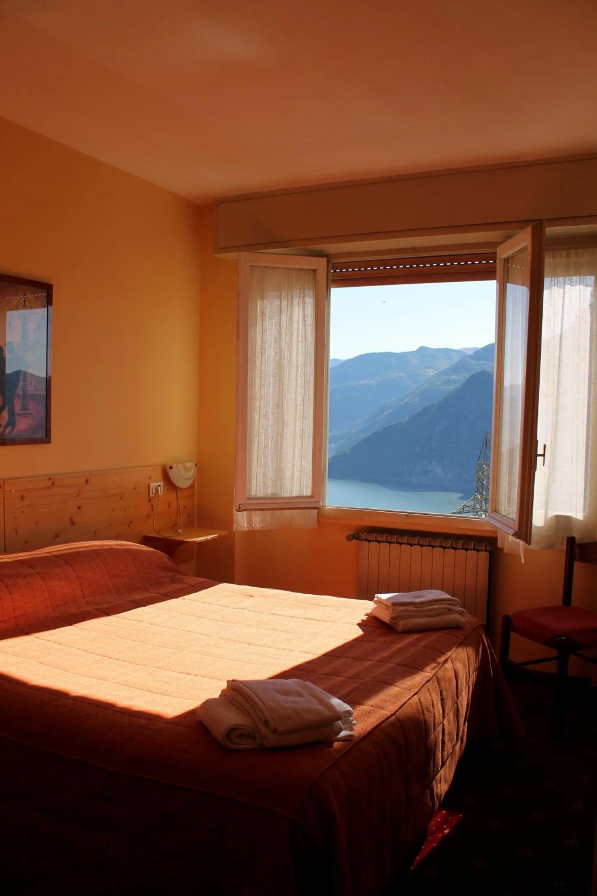 Lake view in Hotel Poggio d'Oro