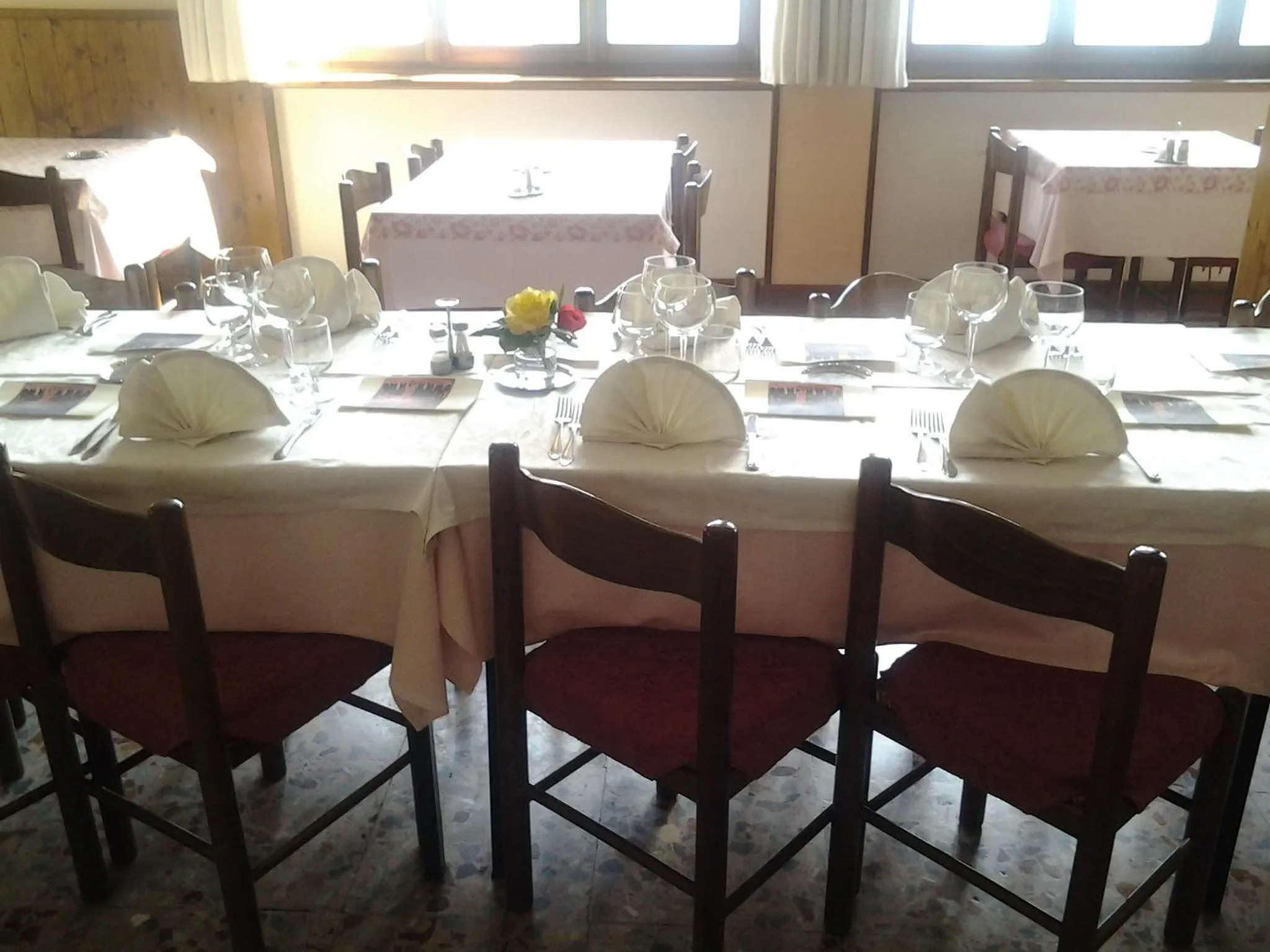 Restaurant/places to eat in Hotel Poggio d'Oro