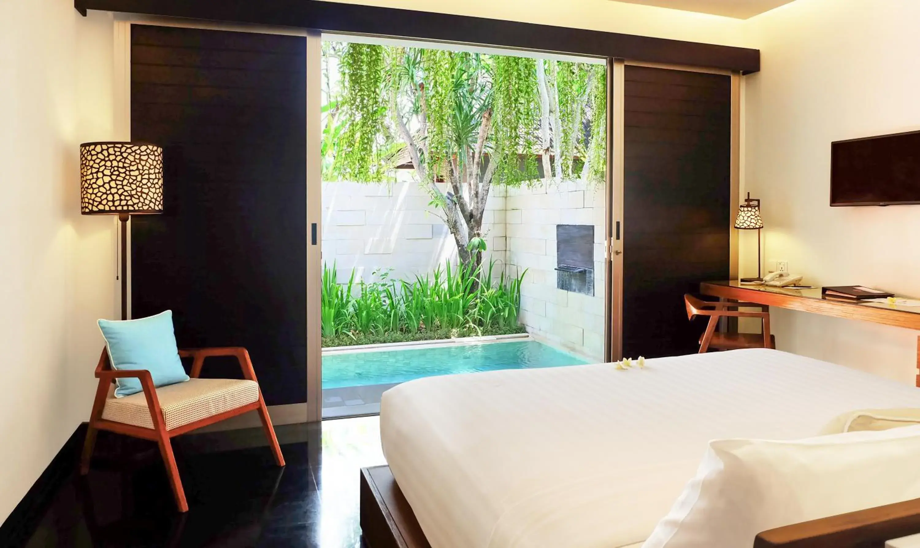Bedroom, Bed in Sun Island Boutique Villas & Spa Seminyak Bedroom, Bed in Sun Island Boutique Villas & Spa Seminyak