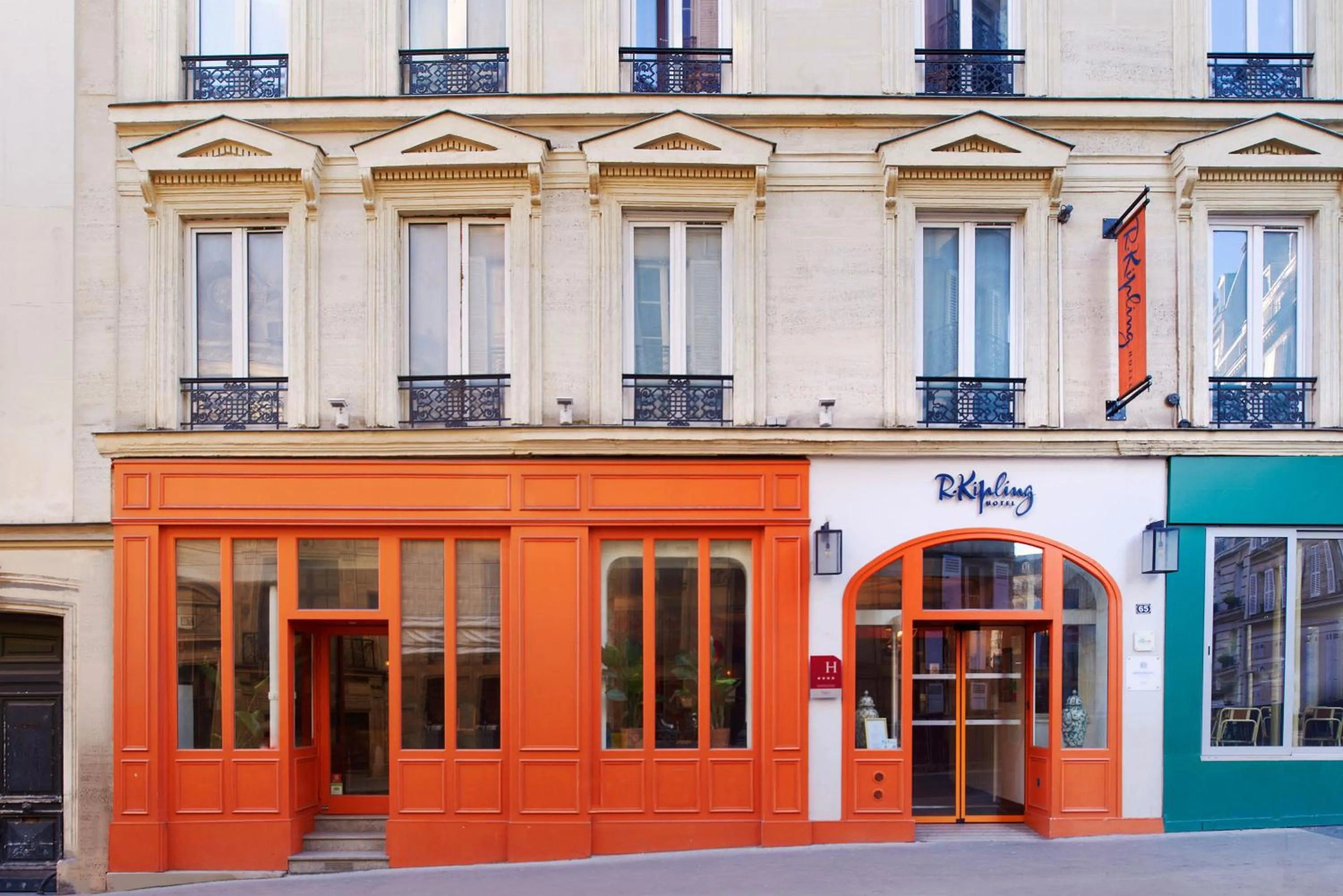 Property building in R. Kipling by Happyculture