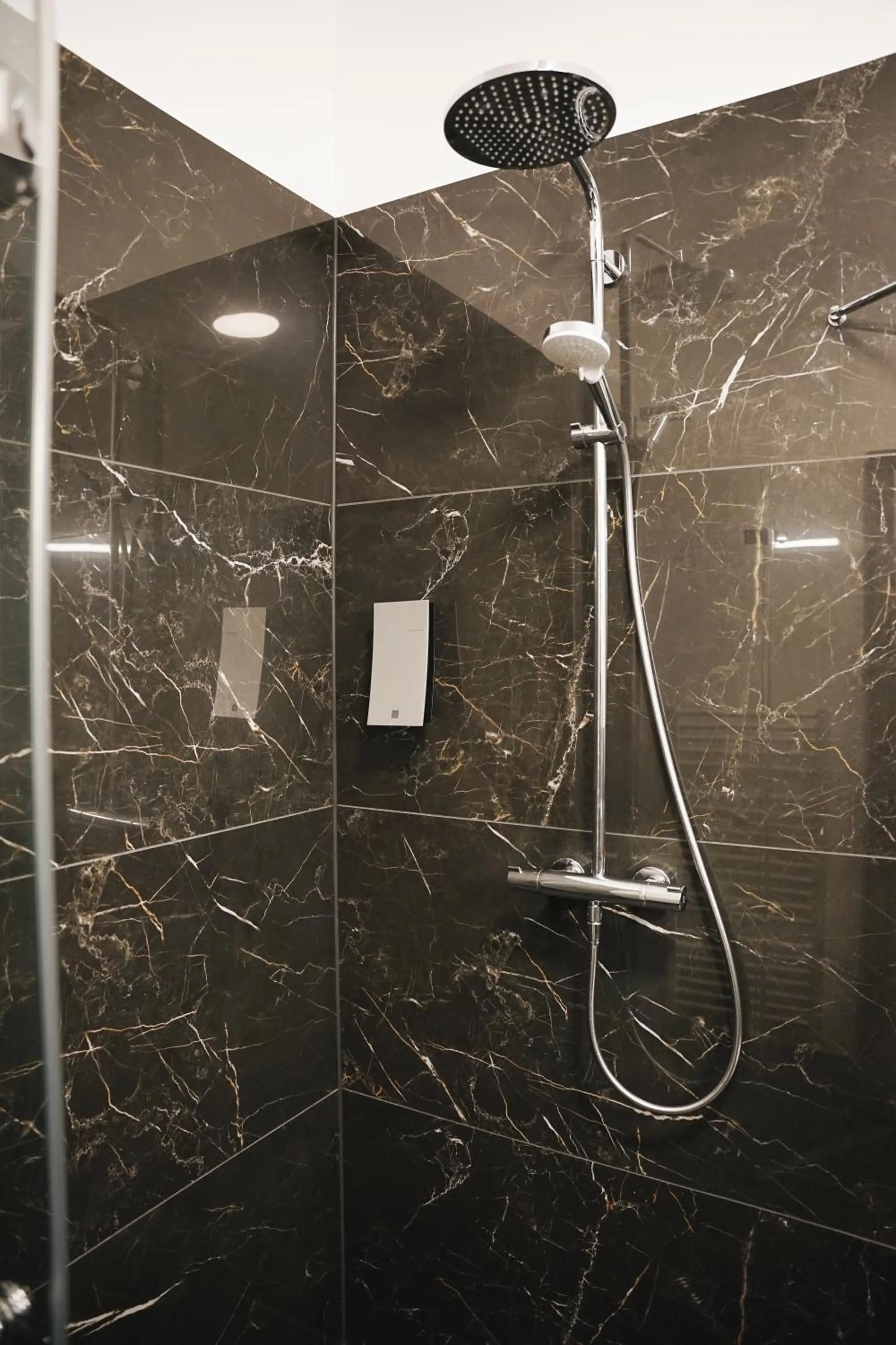 Bathroom in Outlet Hotel