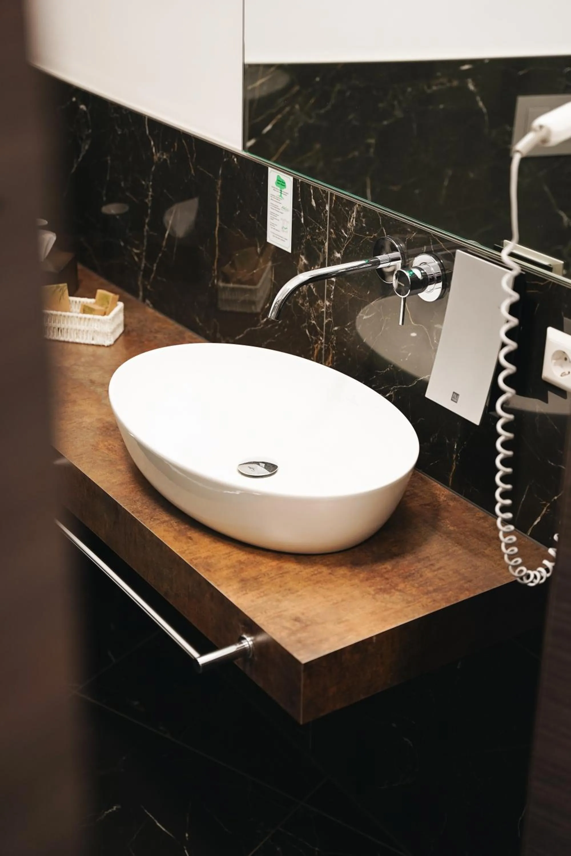 Bathroom in Outlet Hotel