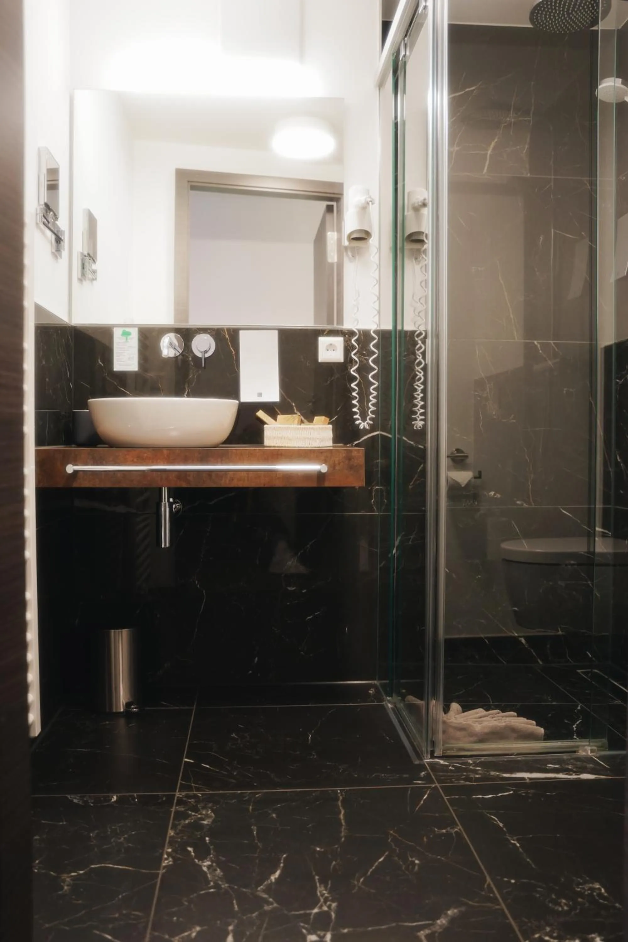 Bathroom in Outlet Hotel