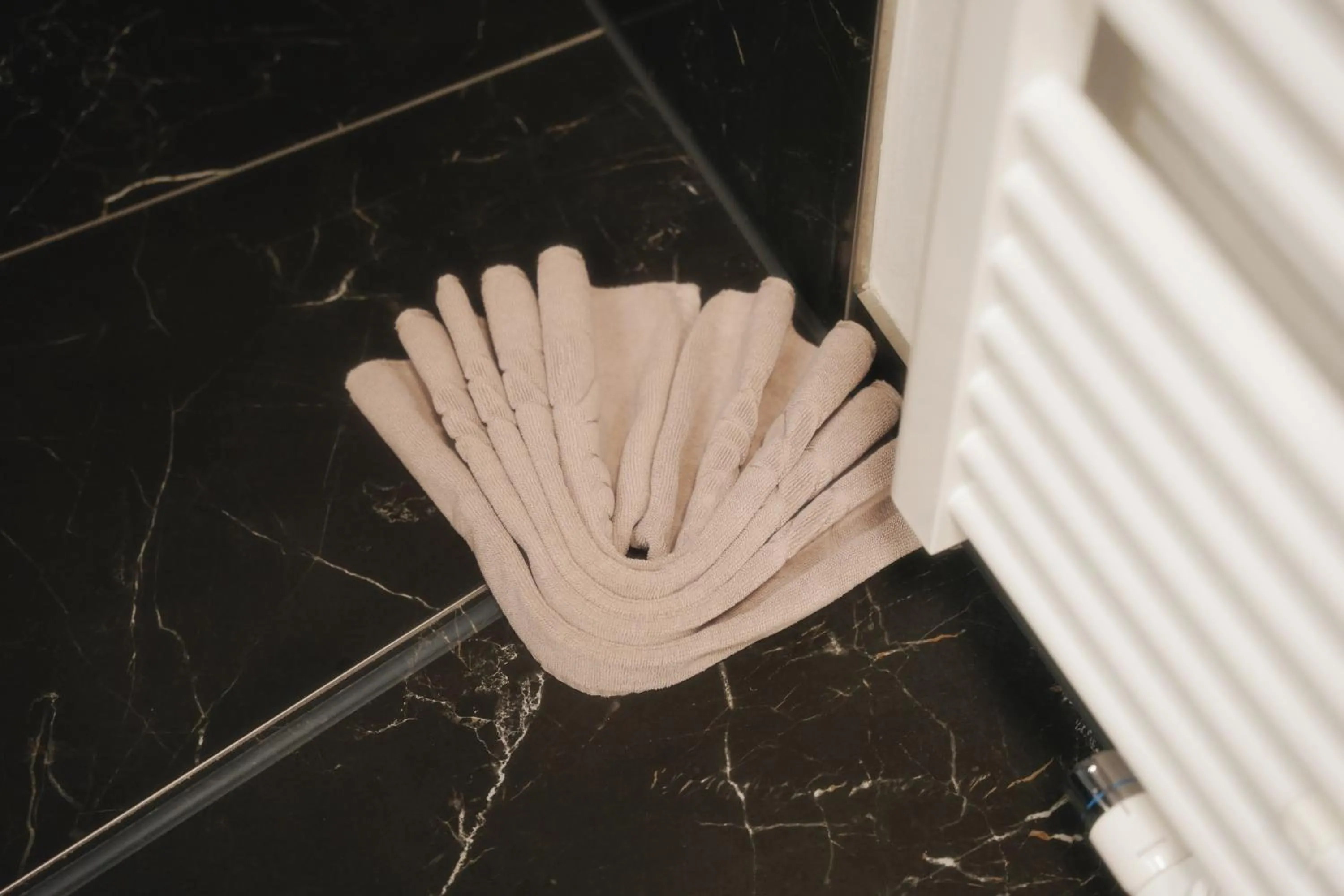 Bathroom in Outlet Hotel