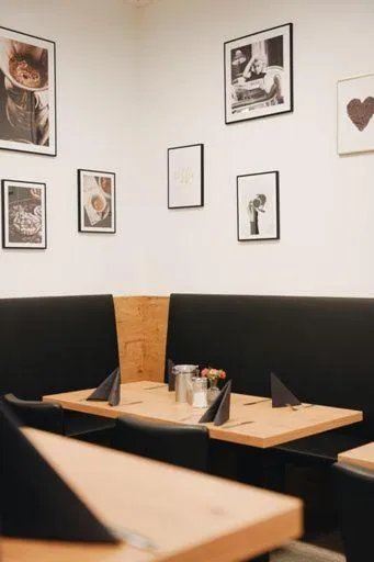 Decorative detail in Outlet Hotel