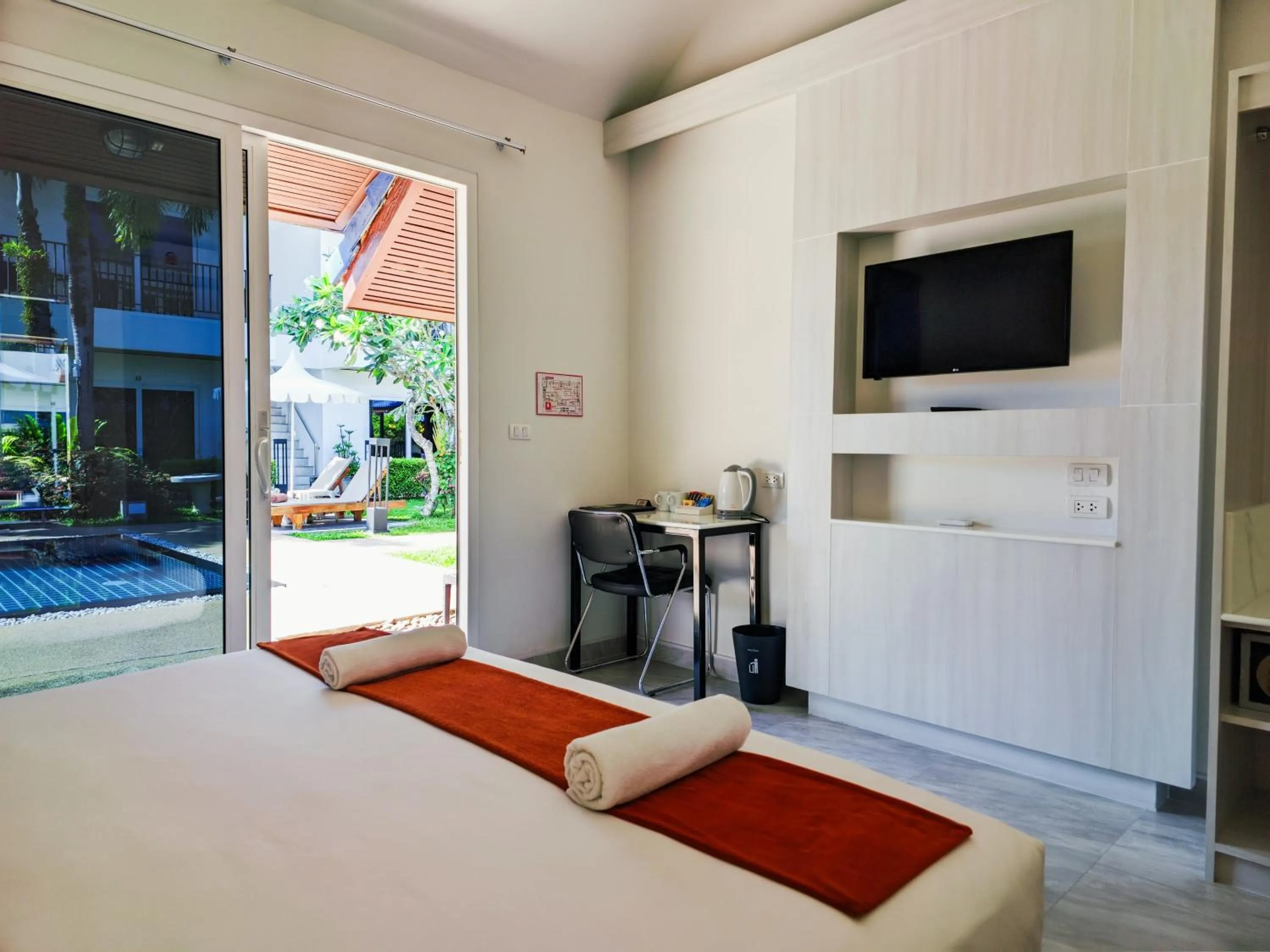 View (from property/room), Bed in Phuket Airport Hotel - SHA Extra Plus