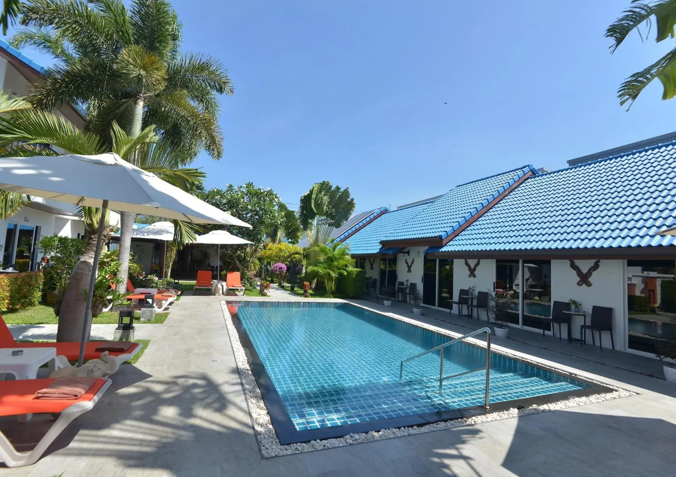 Swimming pool in Phuket Airport Hotel Swimming pool in Phuket Airport Hotel