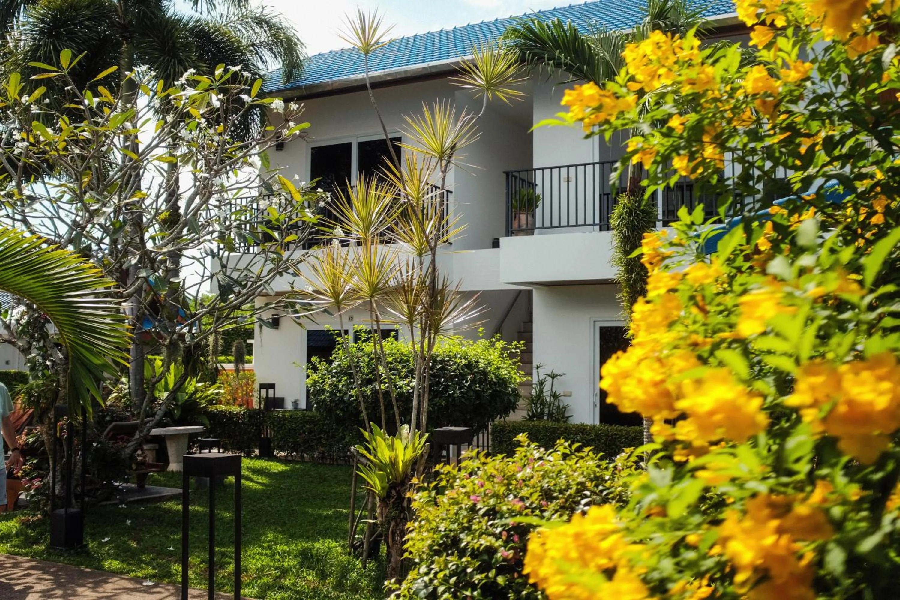 Property building in Phuket Airport Hotel - SHA Extra Plus