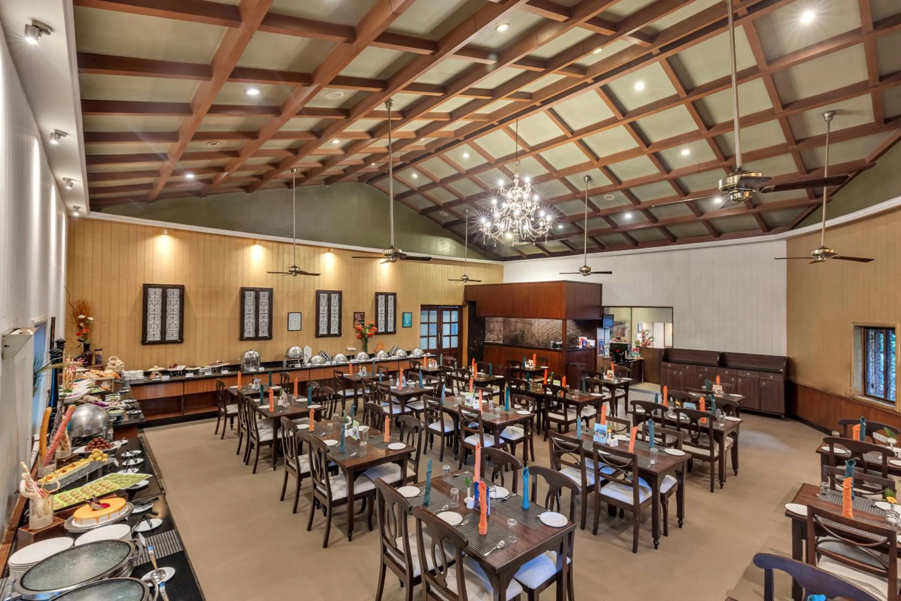 Restaurant/places to eat in Club Mahindra Derby Green, Ooty