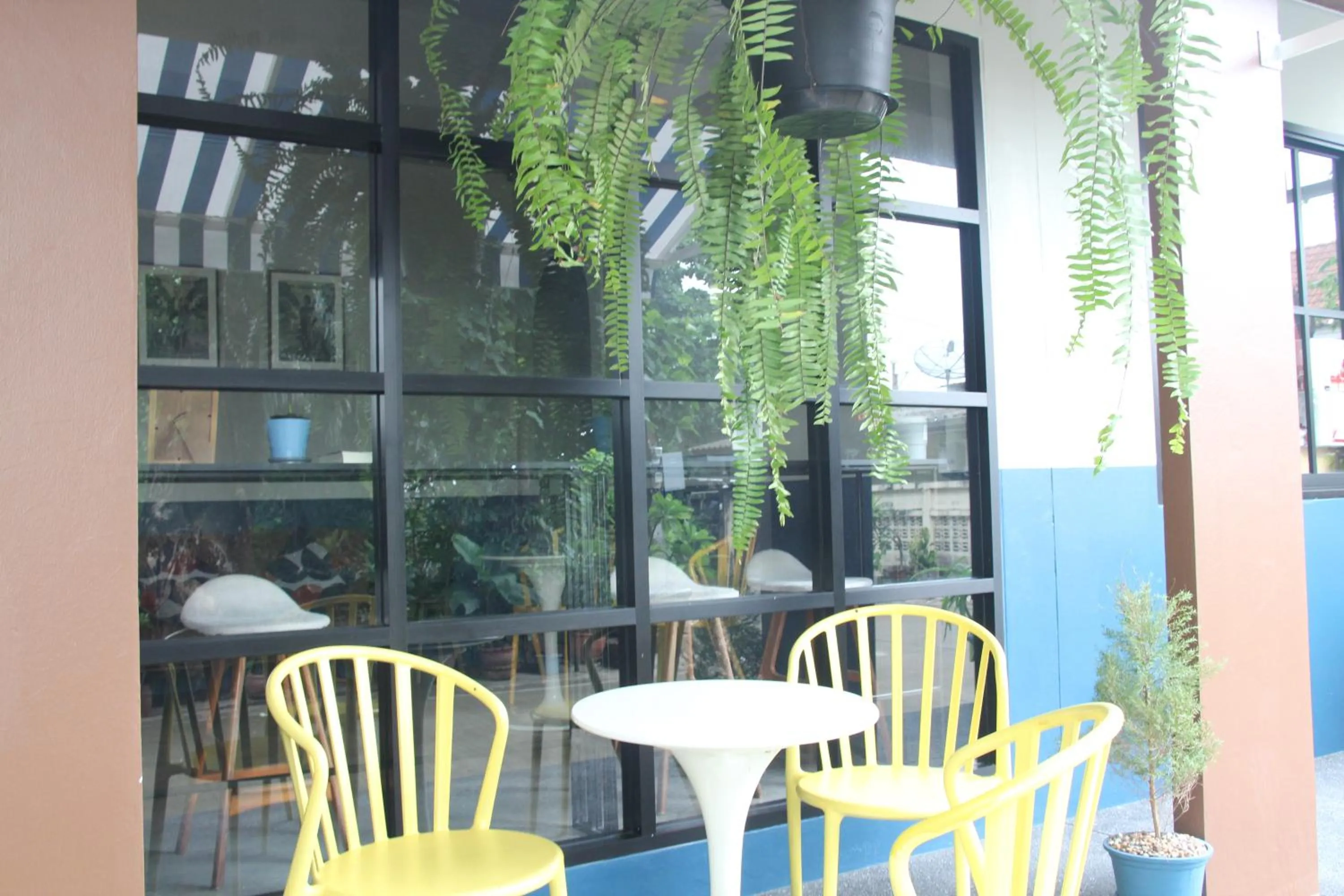 Property building in Yam Yen Hostel