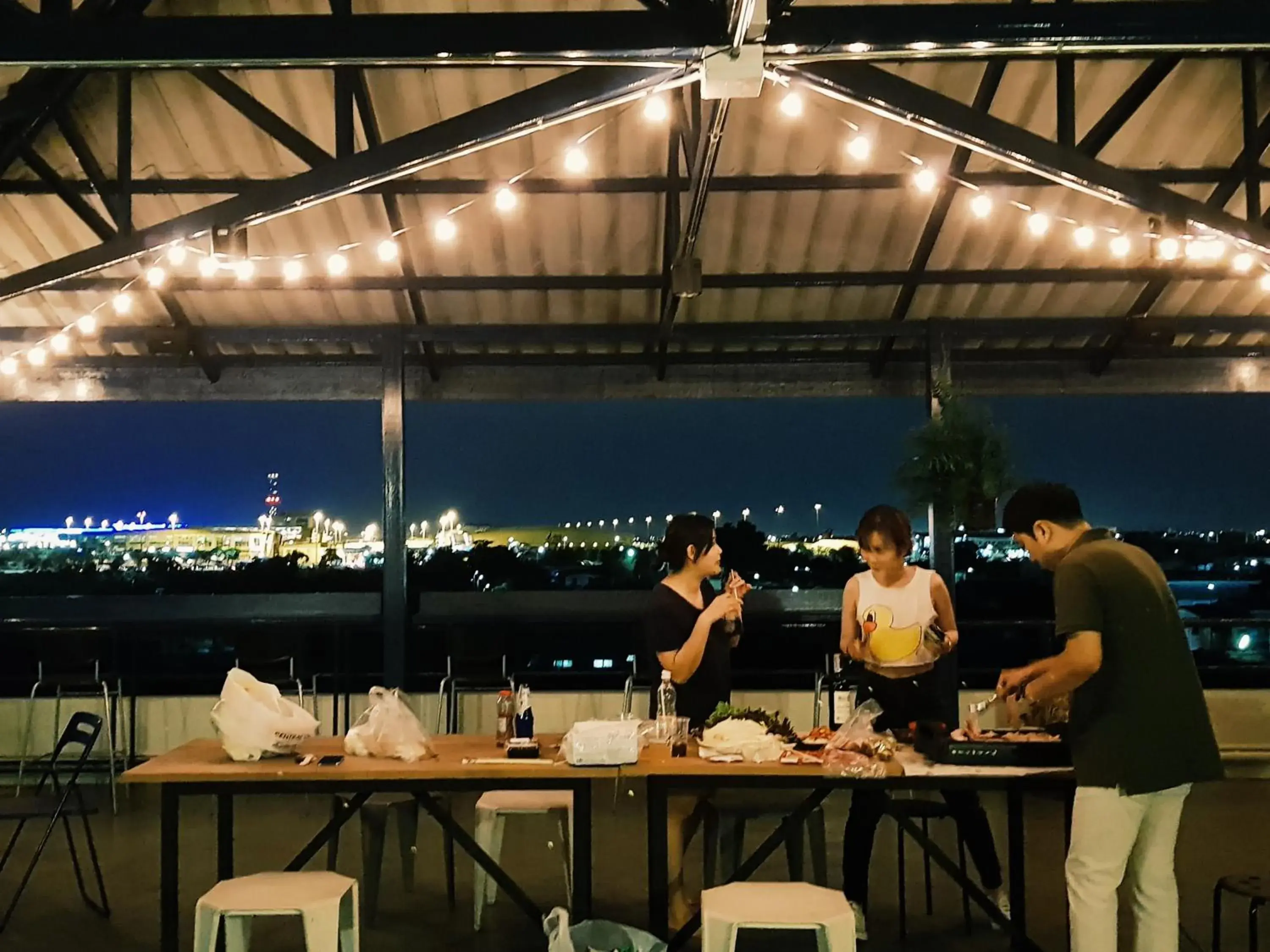 Restaurant/places to eat in Yam Yen Hostel Restaurant/places to eat in Yam Yen Hostel