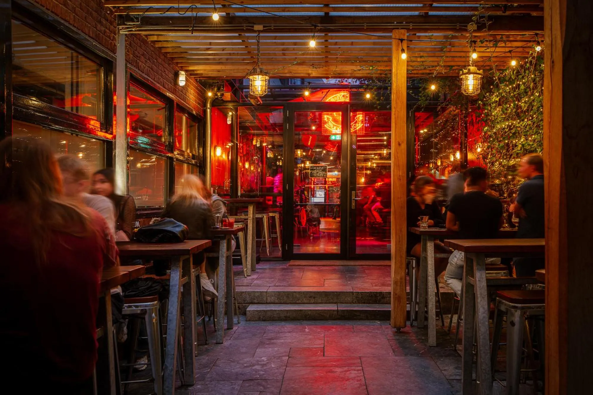 Garden in St Christopher's Inn Amsterdam - The Winston