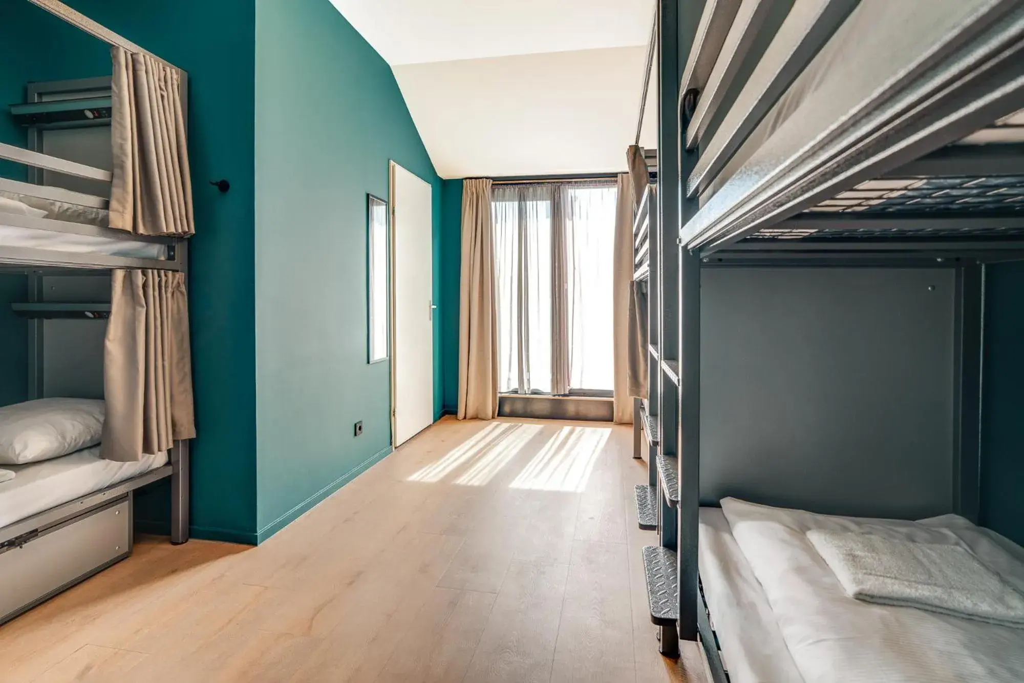 bunk bed, Bed in St Christopher's Inn Amsterdam - The Winston bunk bed, Bed in St Christopher's Inn Amsterdam - The Winston