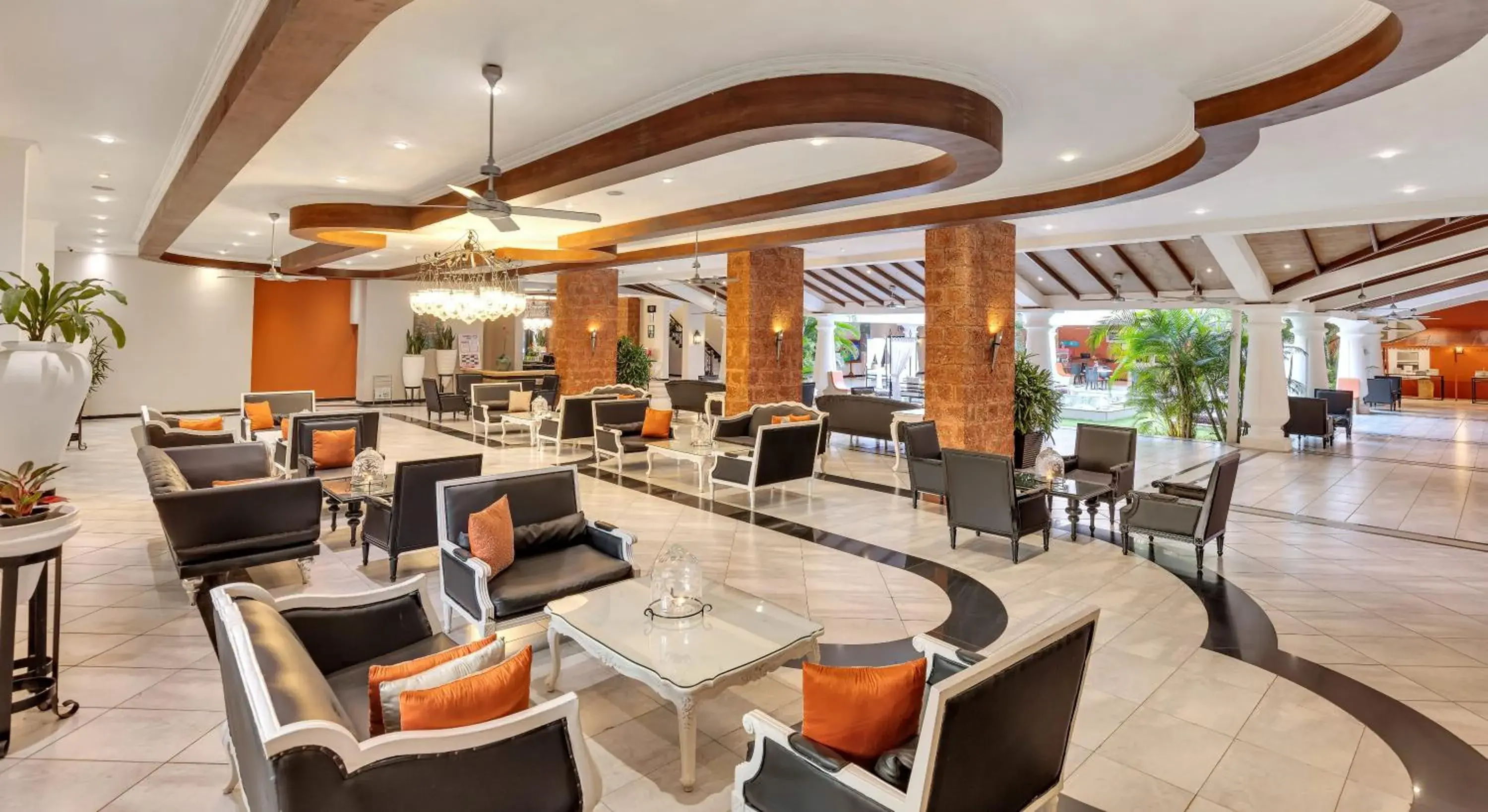 Lobby or reception in Club Mahindra Emerald Palms, Goa Lobby or reception in Club Mahindra Emerald Palms, Goa